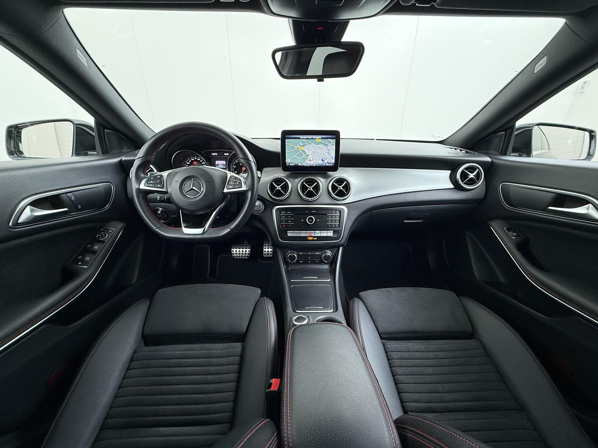 Mercedes-Benz CLA-klasse Shooting Brake 180 16