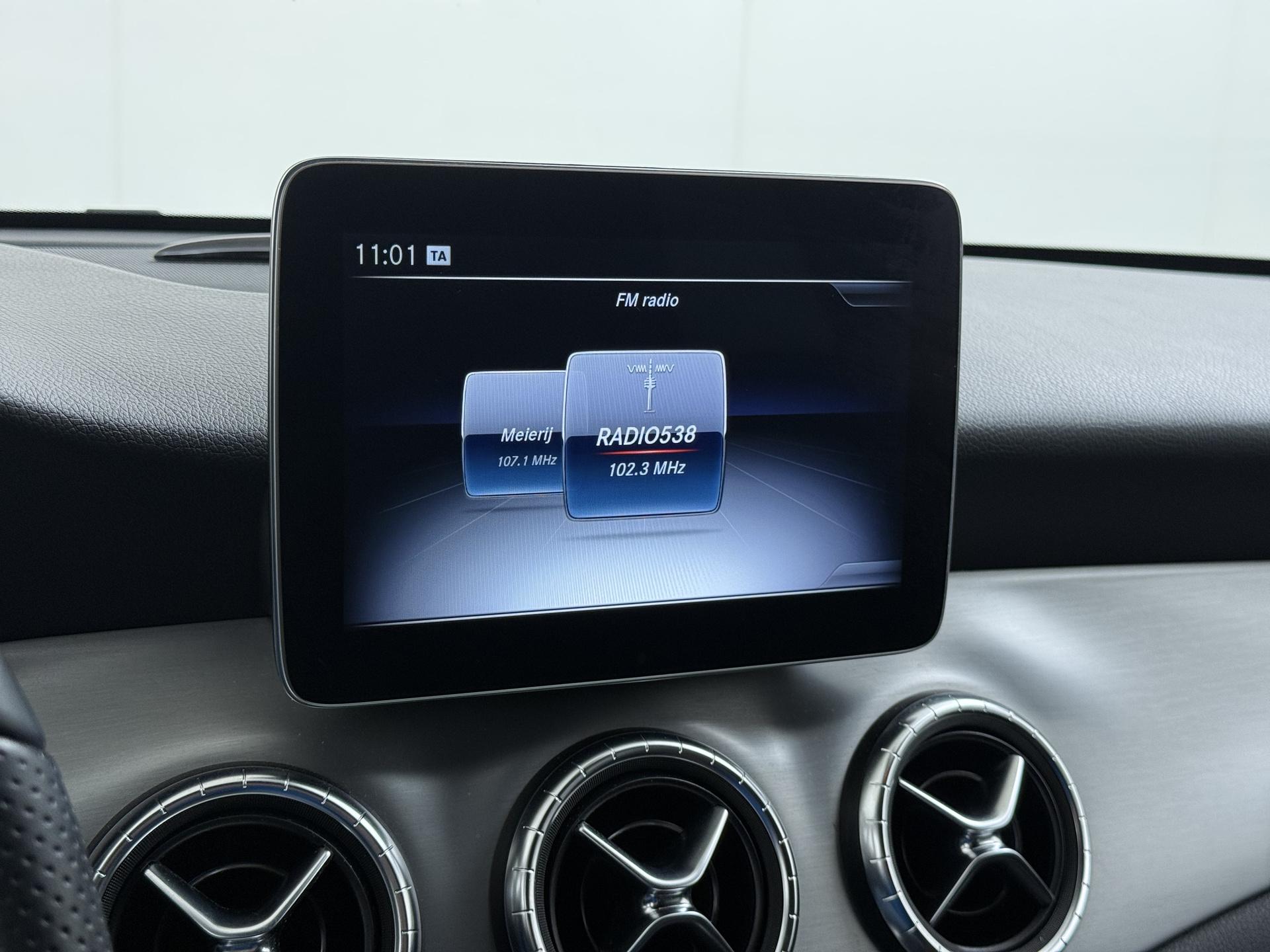 Mercedes-Benz CLA-klasse Shooting Brake 180 26