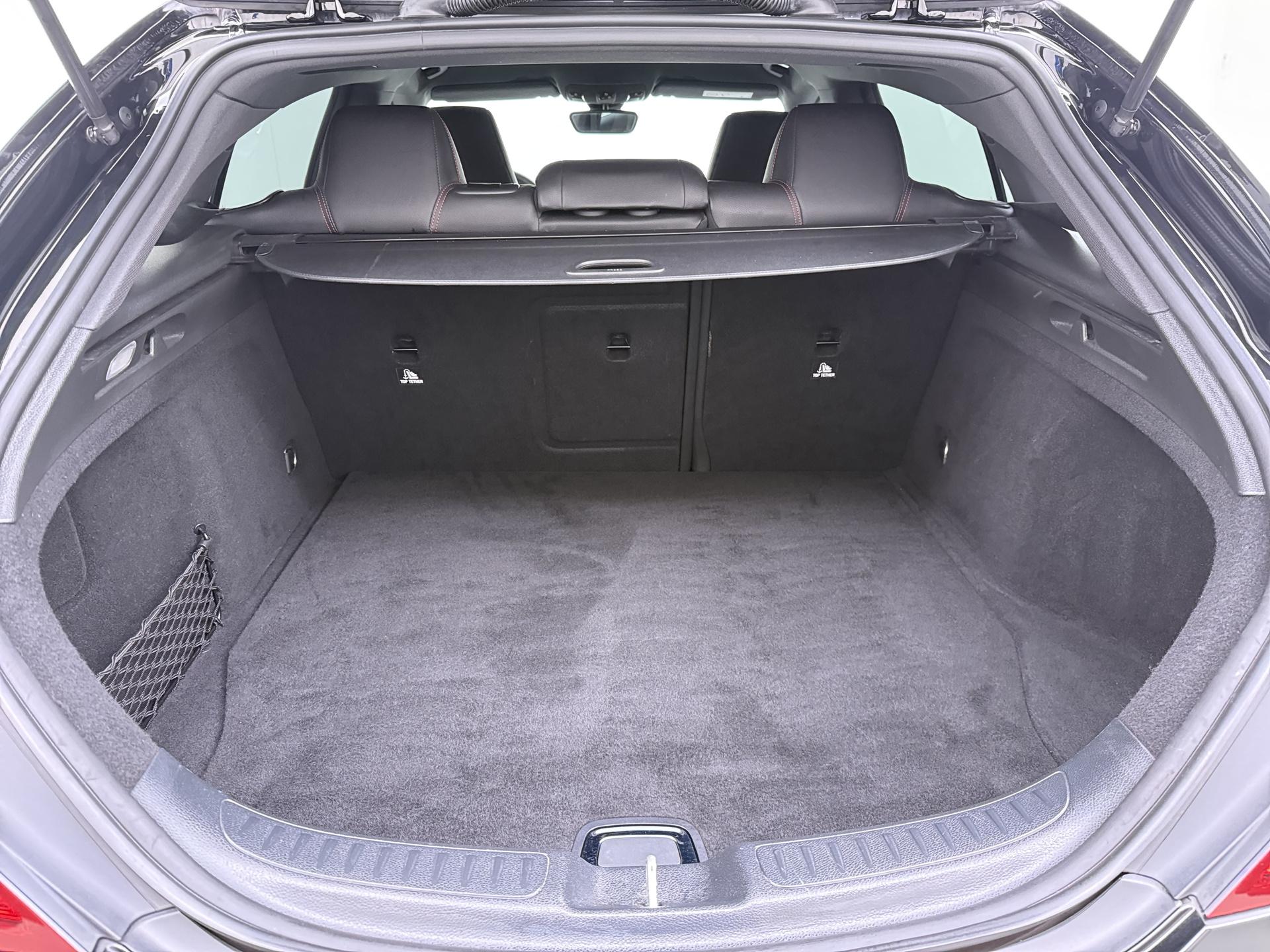 Mercedes-Benz CLA-klasse Shooting Brake 180 6