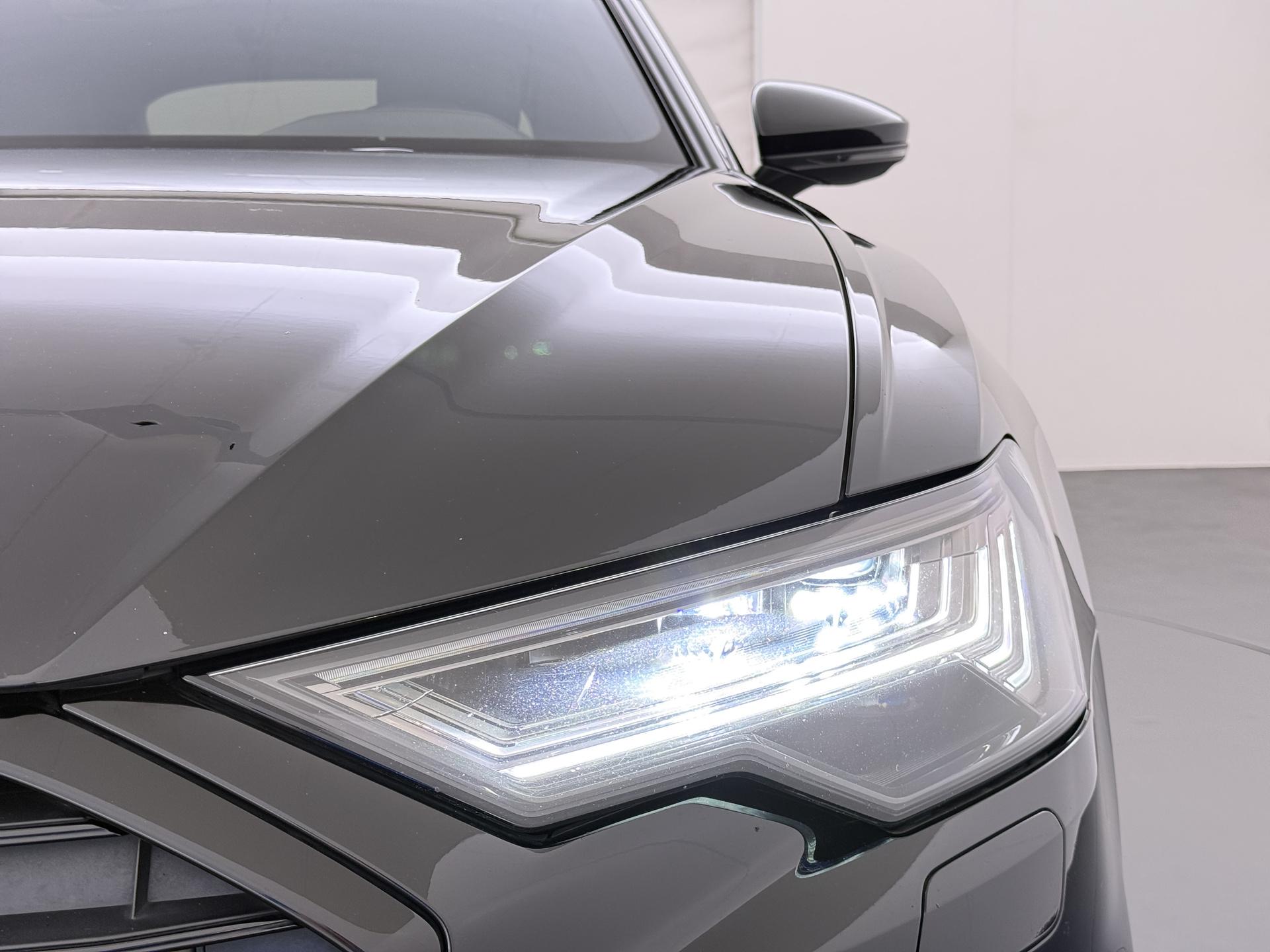 Audi A6 Avant 55 TFSI quattro S edition 10