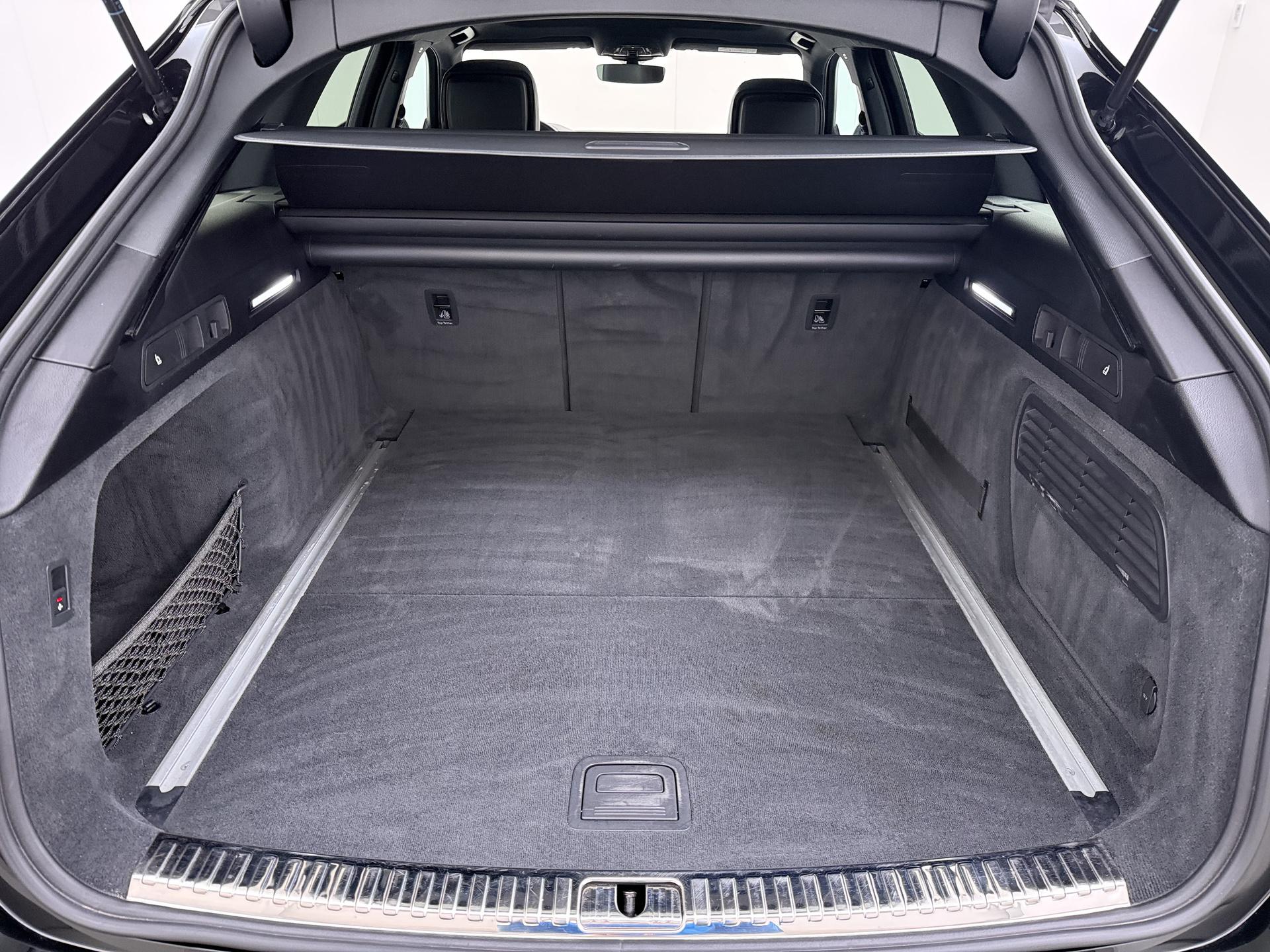 Audi A6 Avant 55 TFSI quattro S edition 12