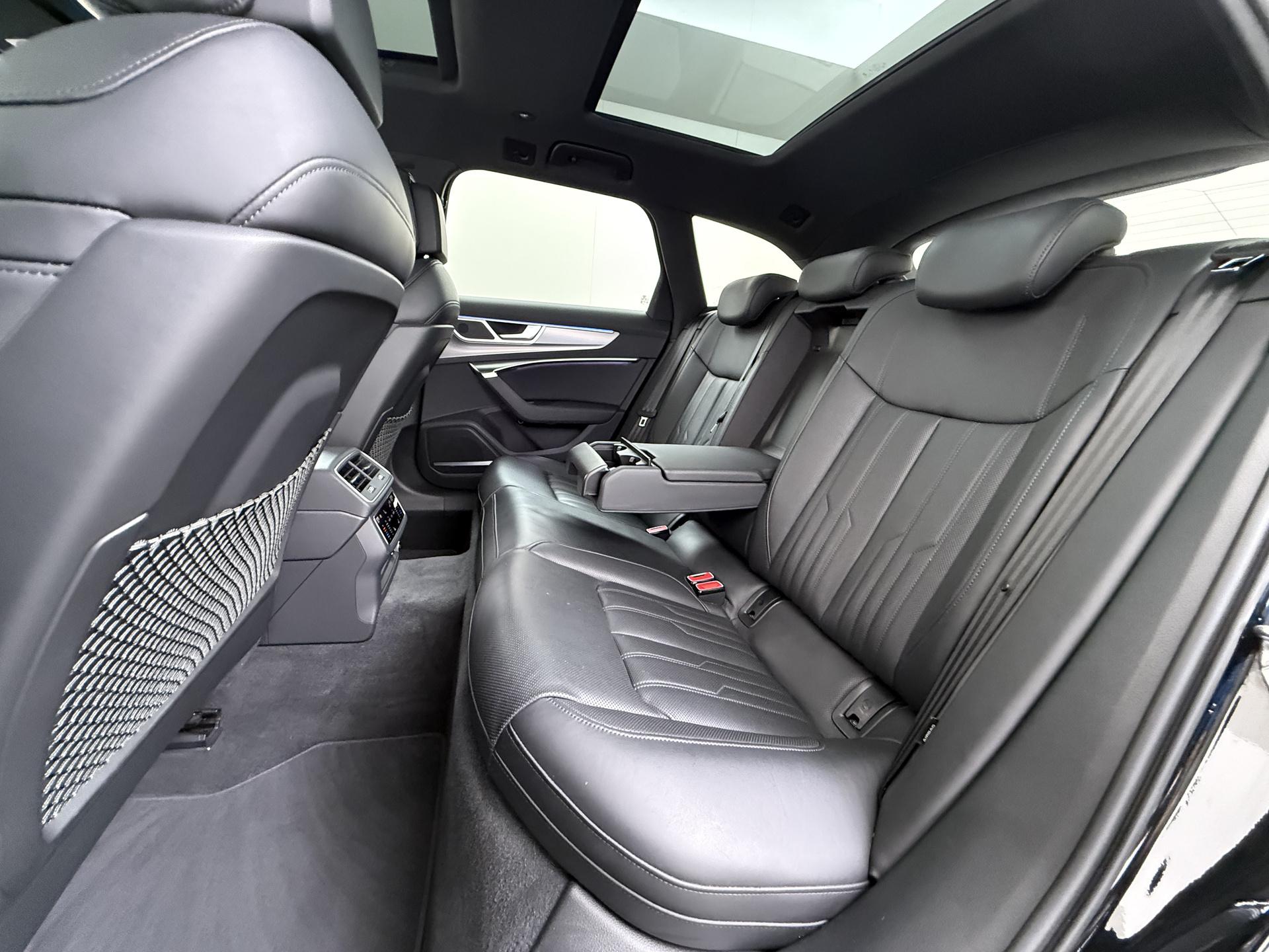 Audi A6 Avant 55 TFSI quattro S edition 23