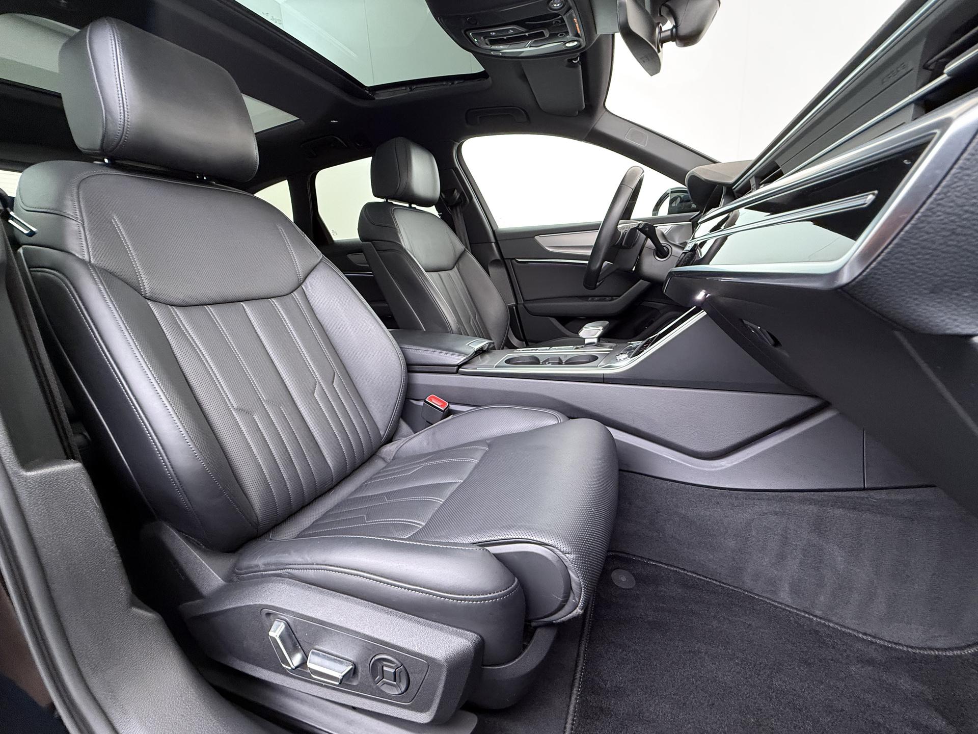 Audi A6 Avant 55 TFSI quattro S edition 9