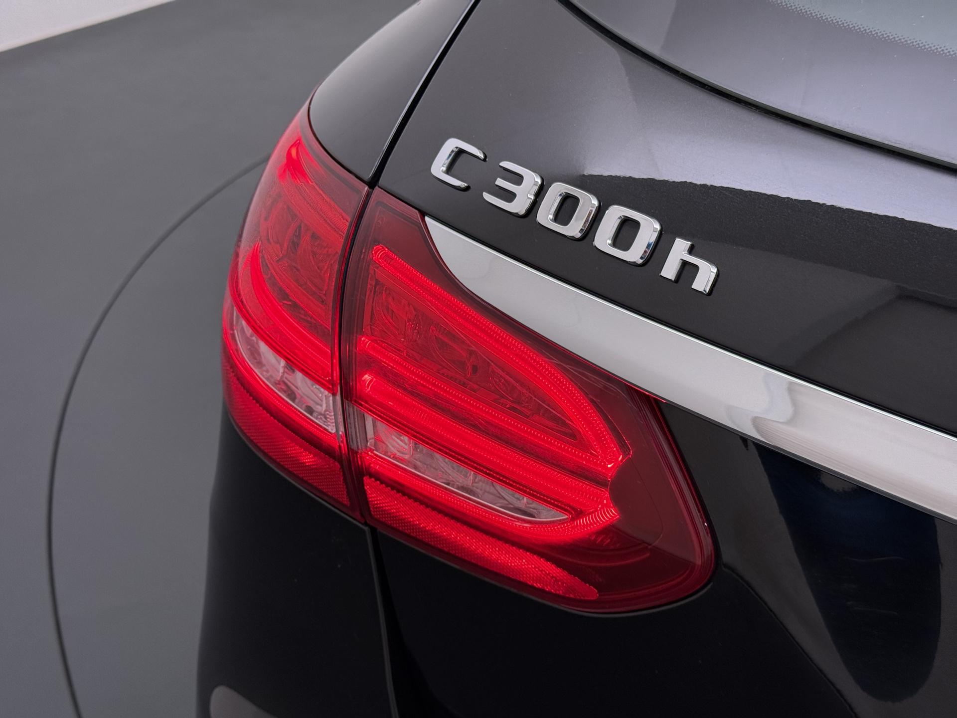 Mercedes-Benz C-klasse Estate 300 CDI HYBRID Avantgarde 12