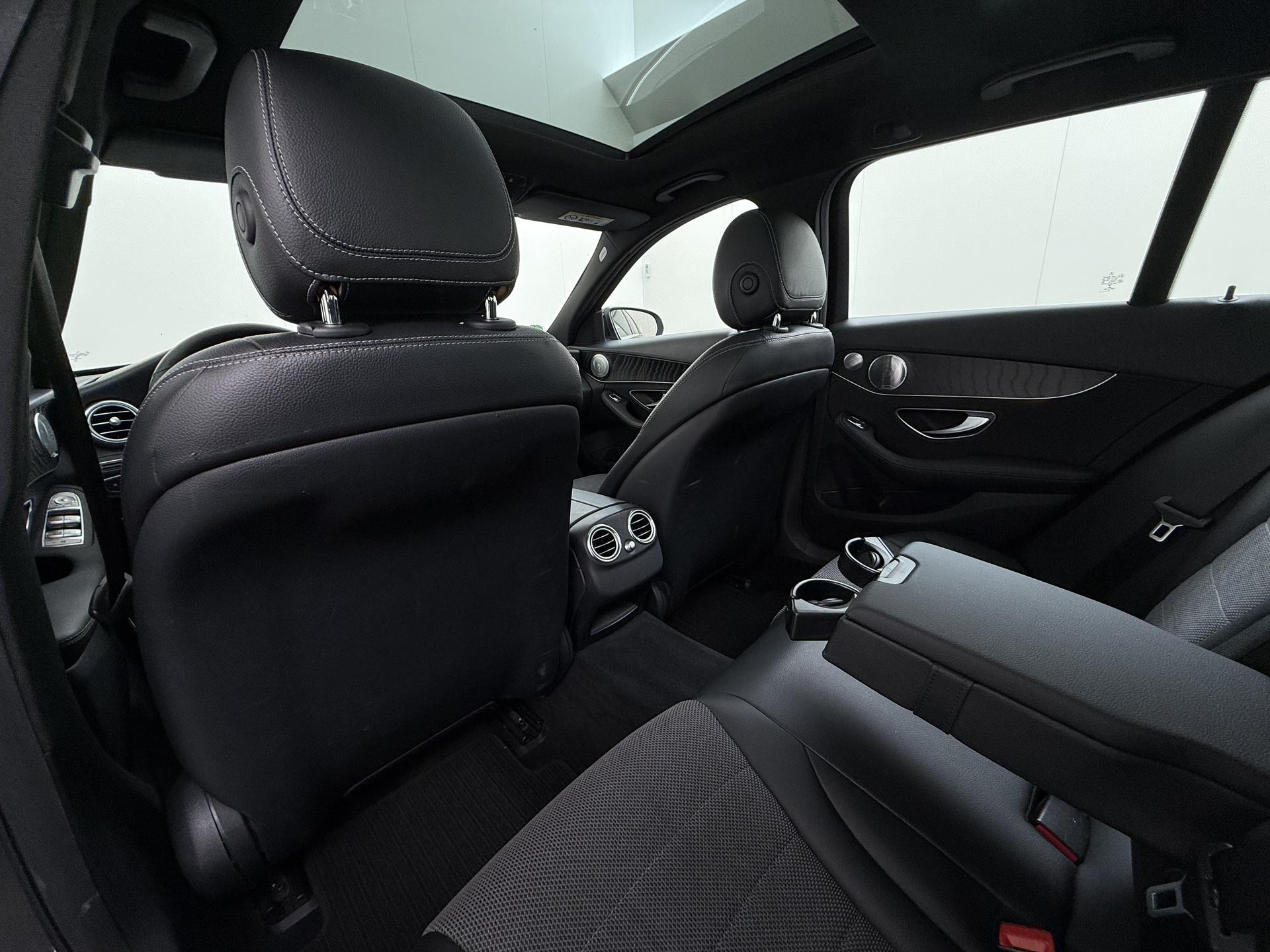 Mercedes-Benz C-klasse Estate 300 CDI HYBRID Avantgarde 22