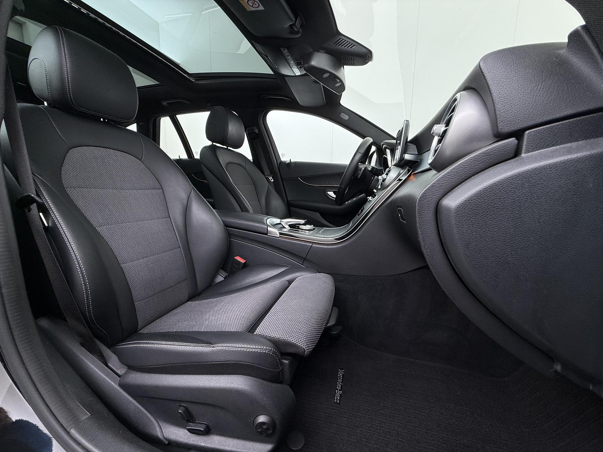 Mercedes-Benz C-klasse Estate 300 CDI HYBRID Avantgarde 40