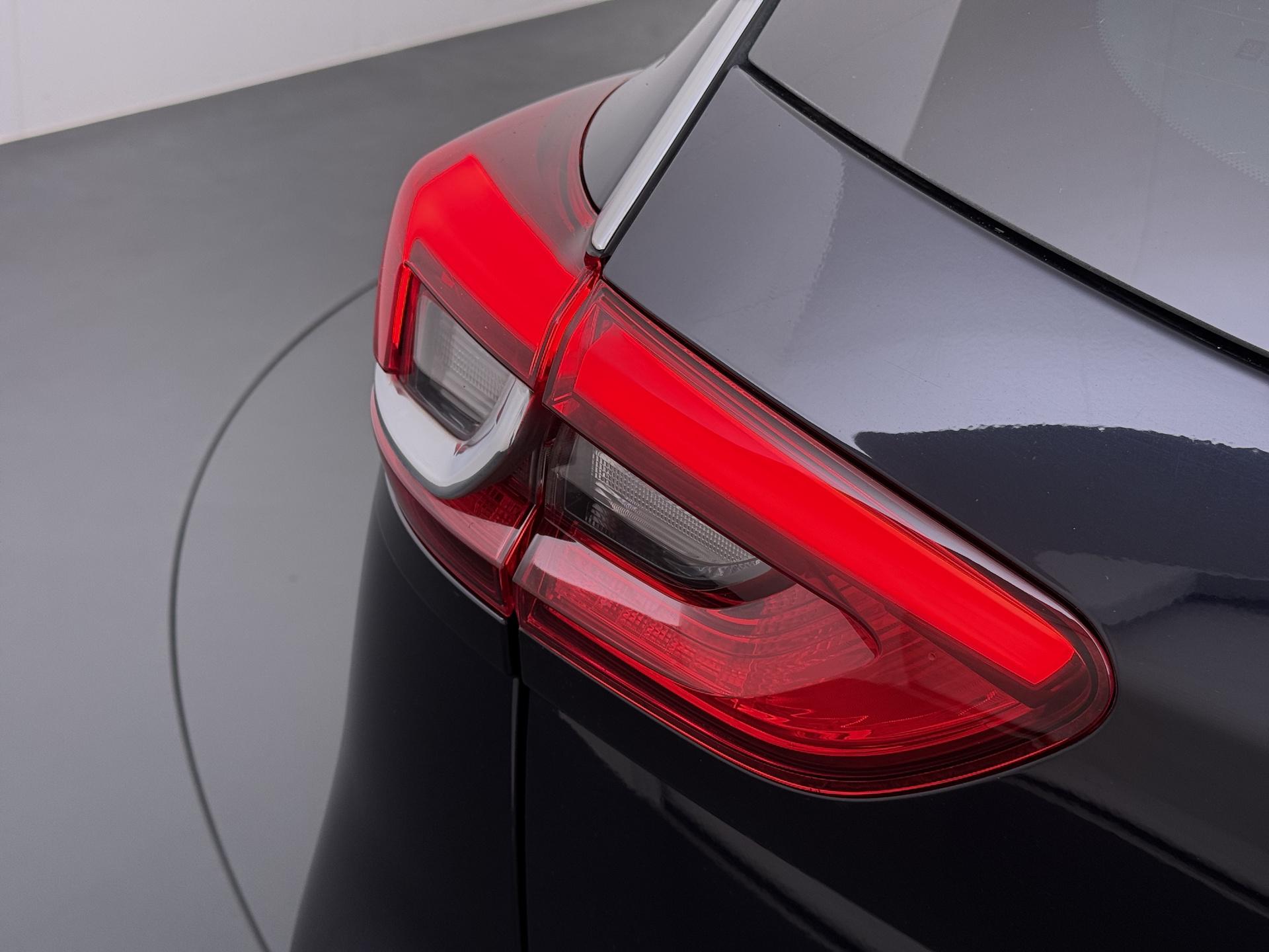 Opel Insignia Sports Tourer 1.5 Turbo Business Executive 4