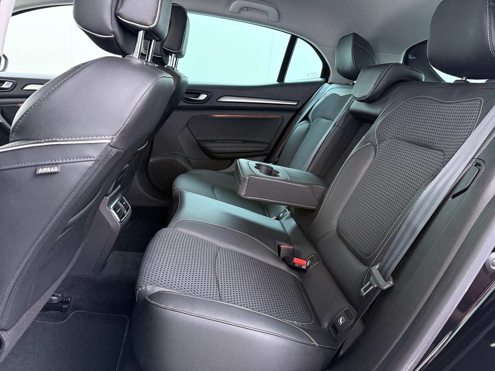 Renault Mégane 1.3 TCe Bose 17
