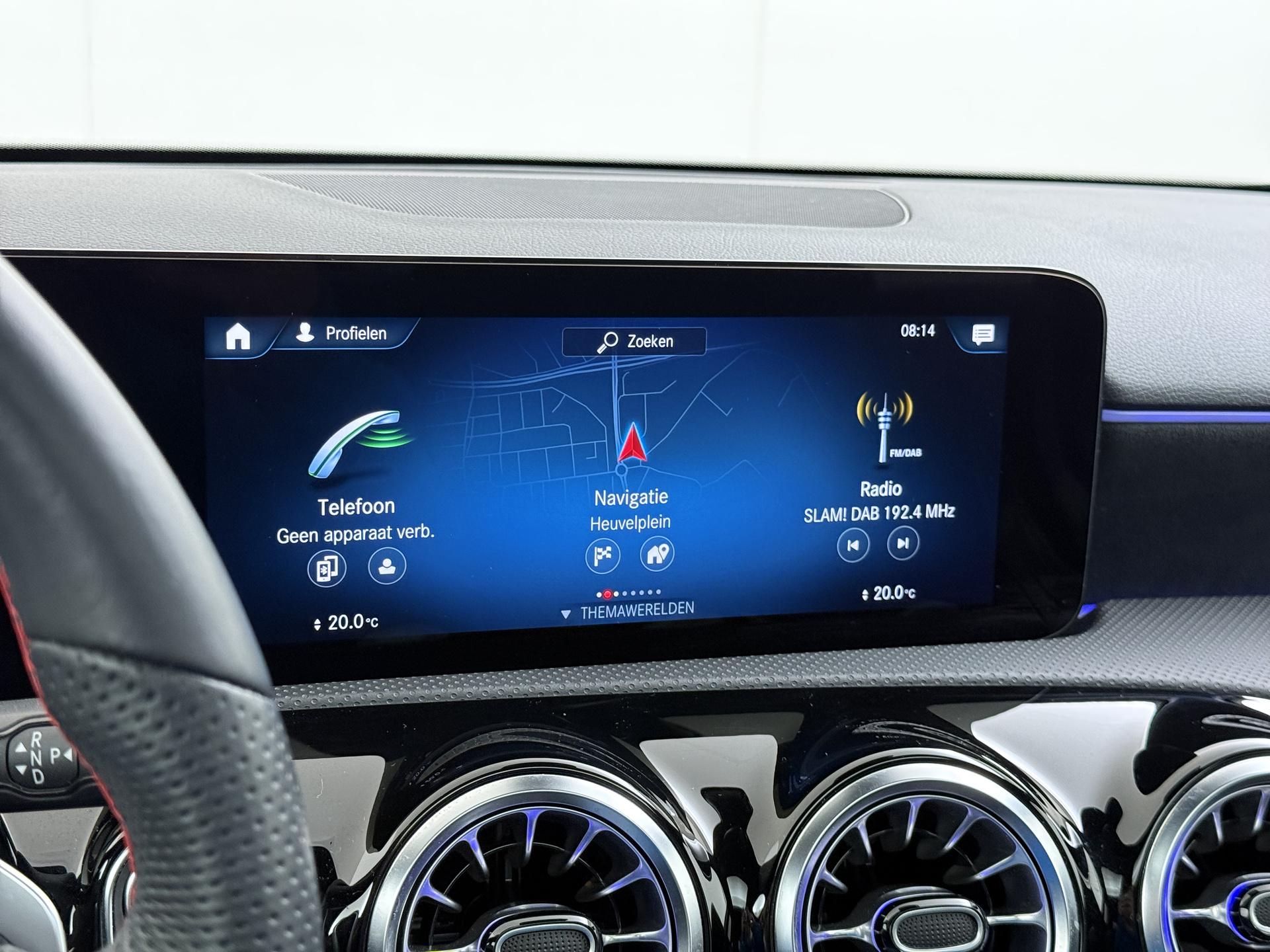 Mercedes-Benz A-klasse 250 e AMG Line 28