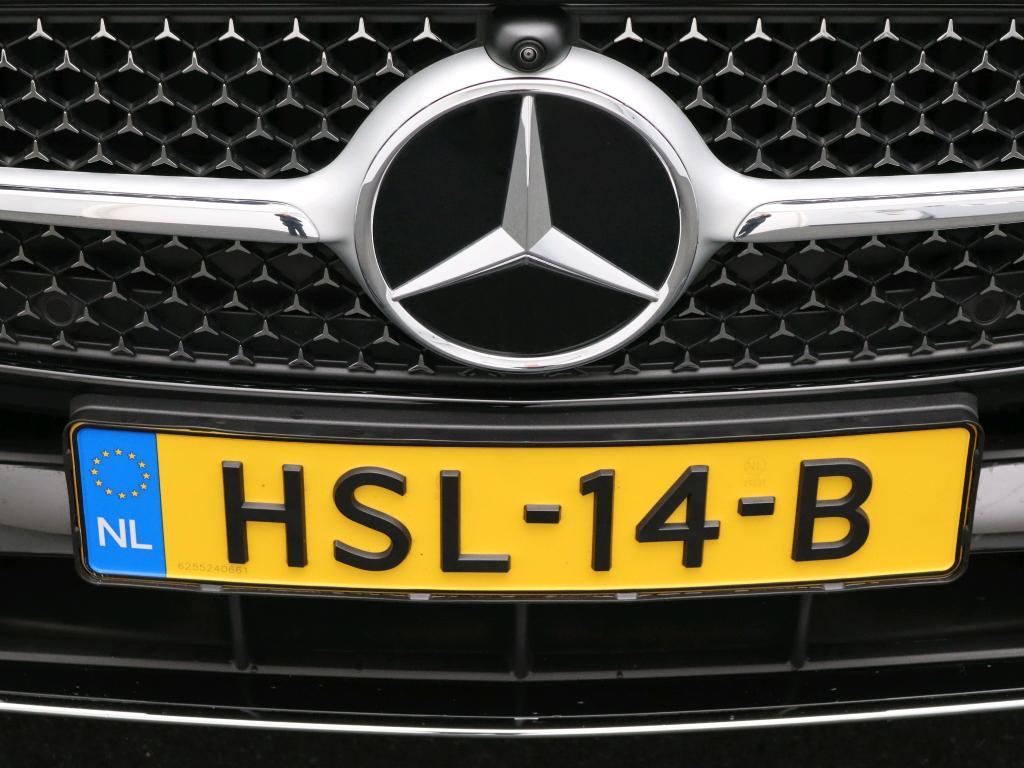 Mercedes-Benz C-klasse 300 e AMG Business Solution 8