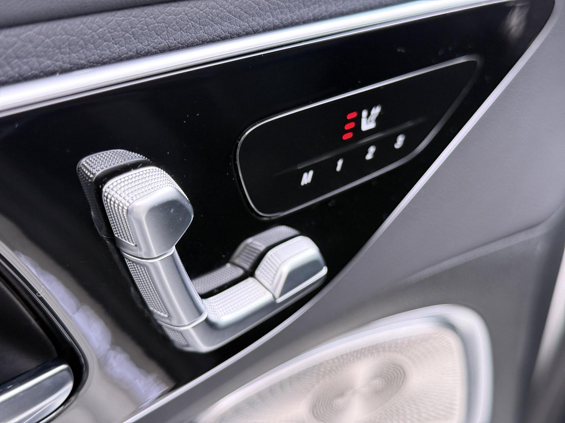 Mercedes-Benz C-klasse 300 e AMG Premium Plus Business Solution 26