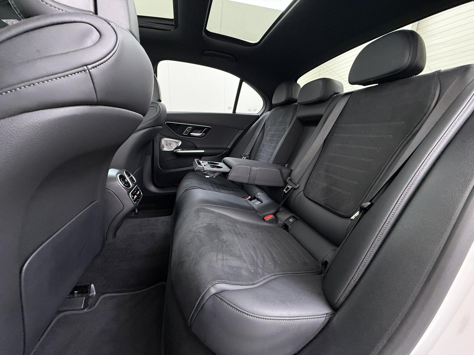 Mercedes-Benz C-klasse 300 e AMG Premium Plus Business Solution 29