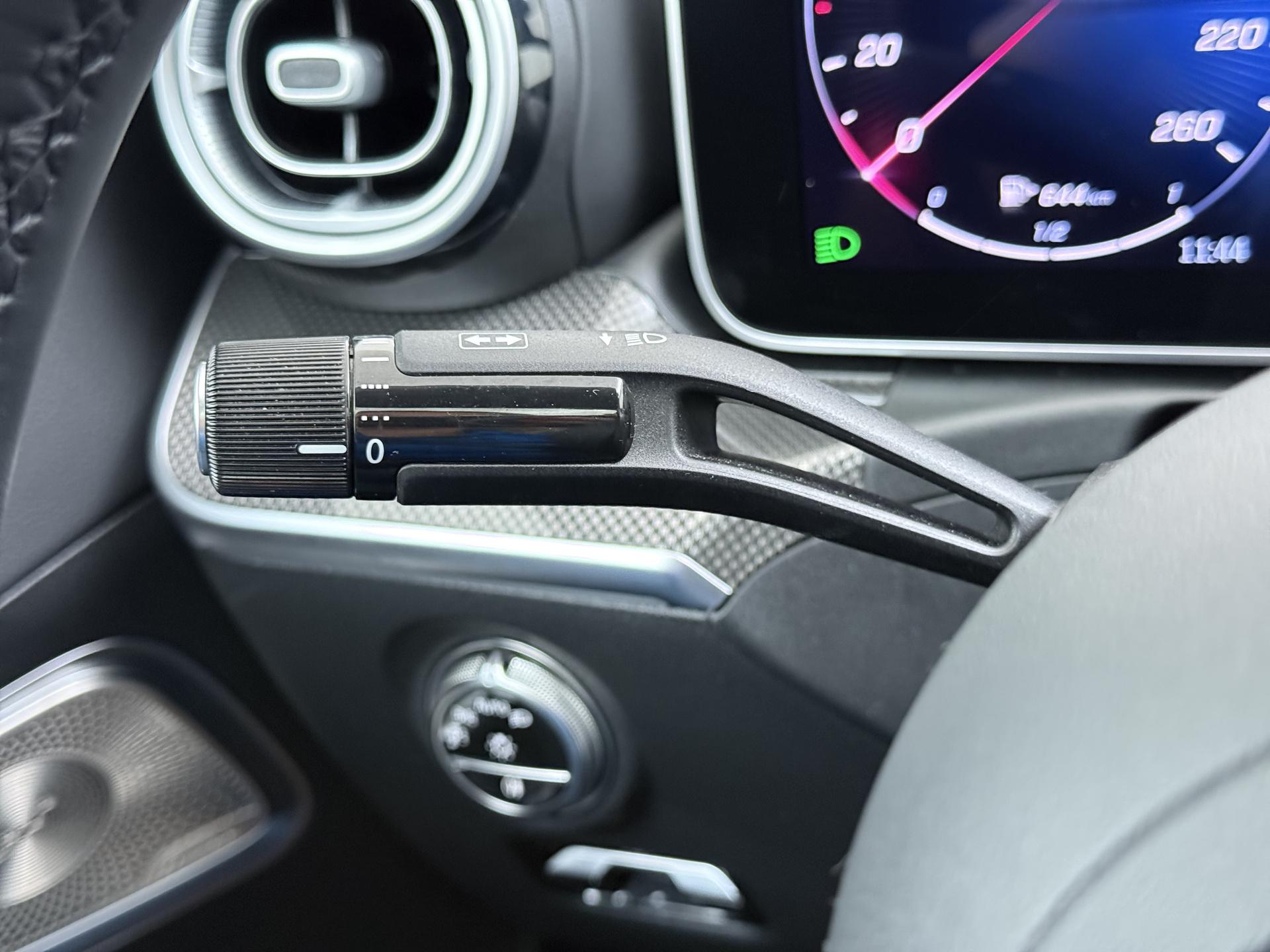 Mercedes-Benz C-klasse 300 e AMG Premium Plus Business Solution 33