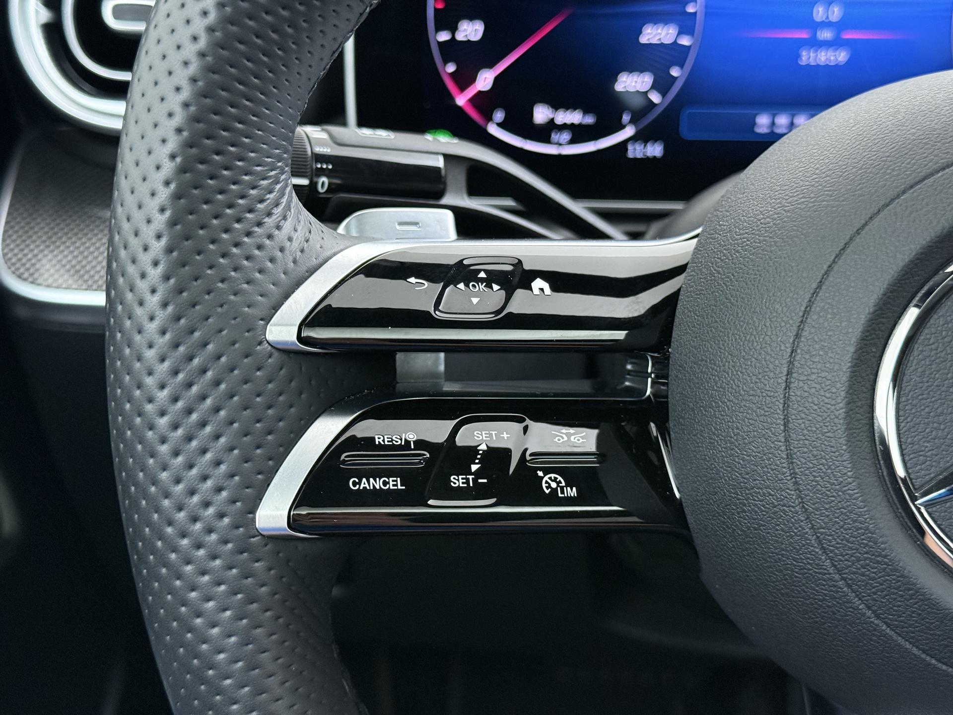 Mercedes-Benz C-klasse 300 e AMG Premium Plus Business Solution 35