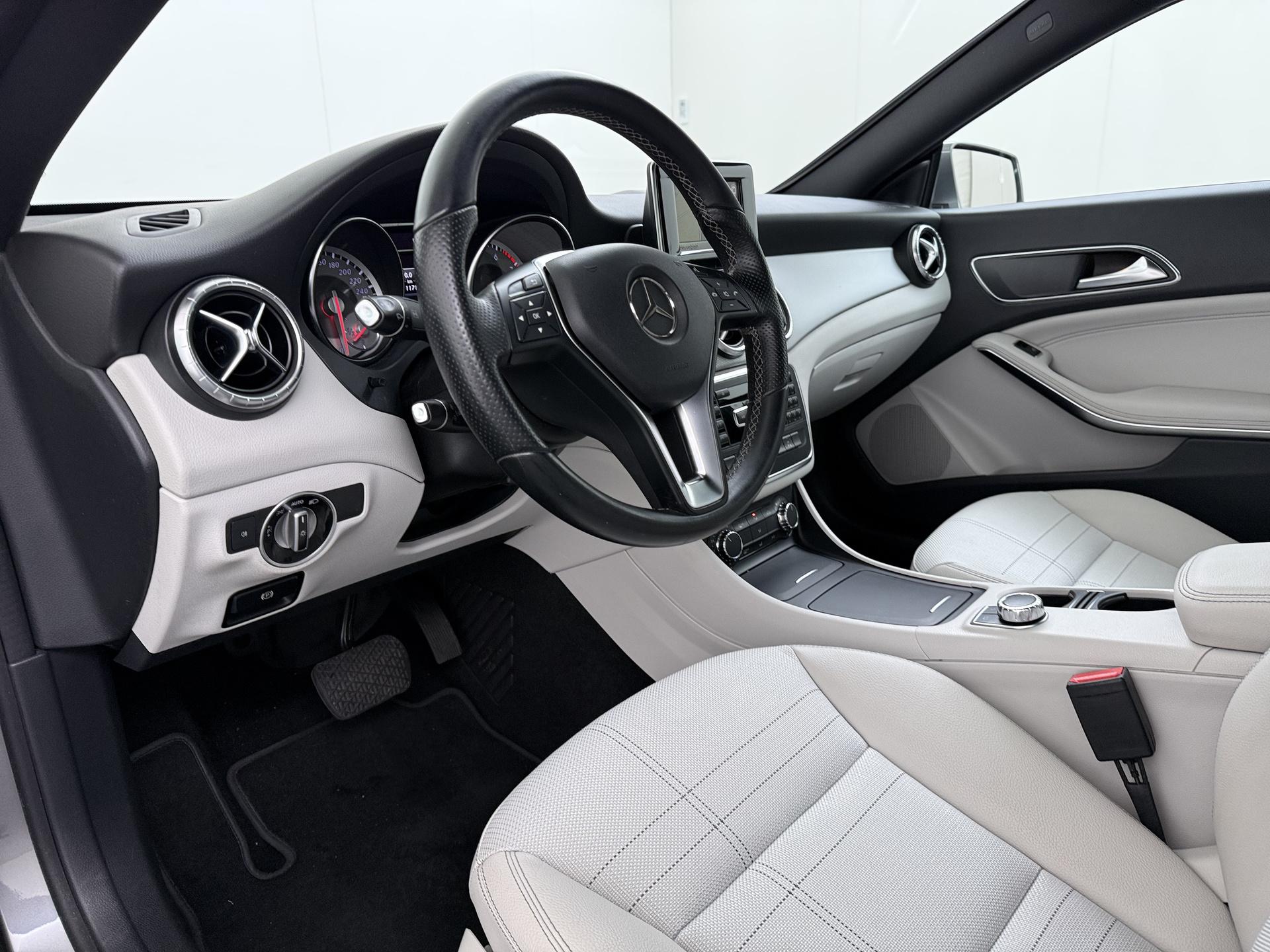 Mercedes-Benz CLA-klasse 200 Ambition 12