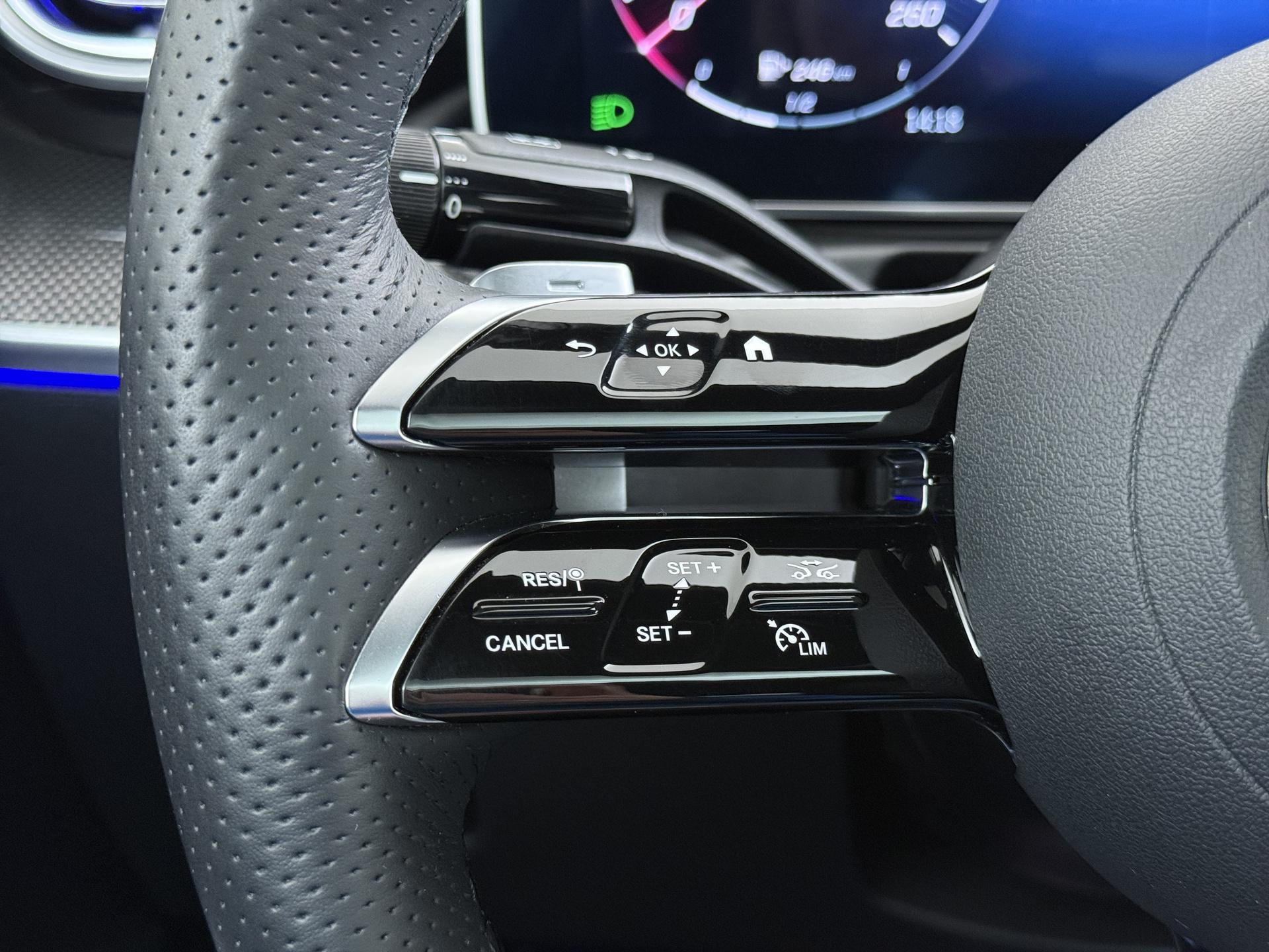 Mercedes-Benz CLE Coupé 200 AMG Line 35