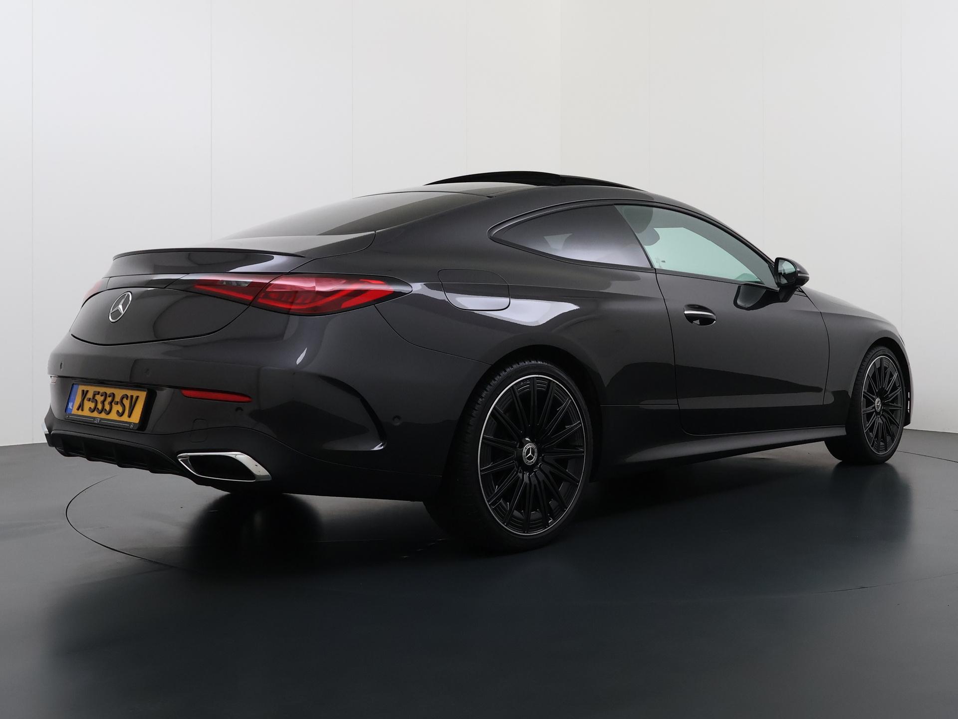 Mercedes-Benz CLE Coupé 200 AMG Line 8