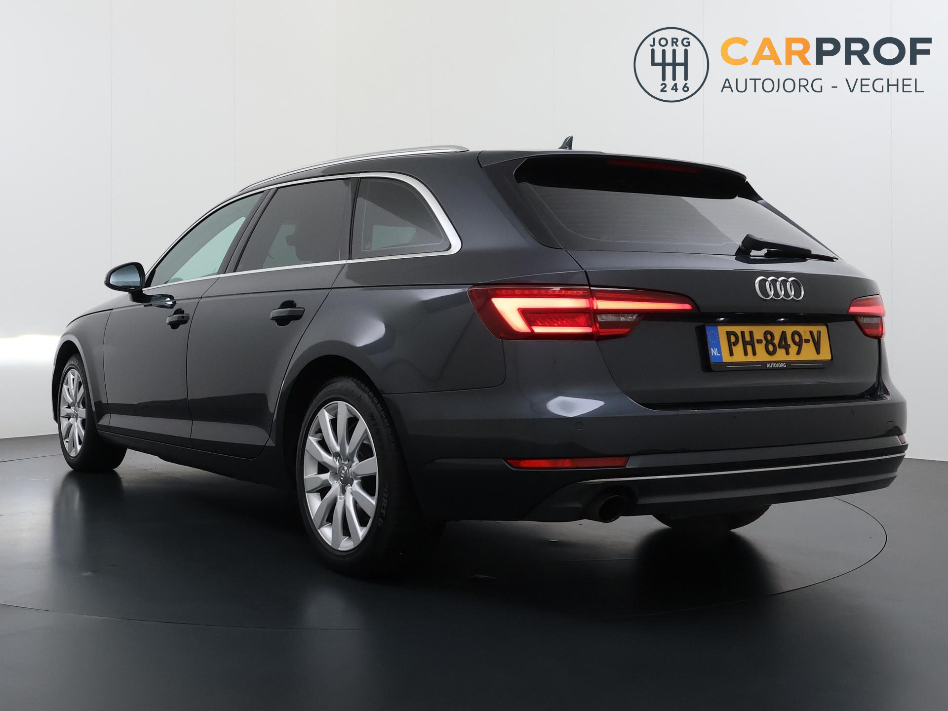 Audi A4 Avant 1.4 TFSI Sport Lease Edition 1