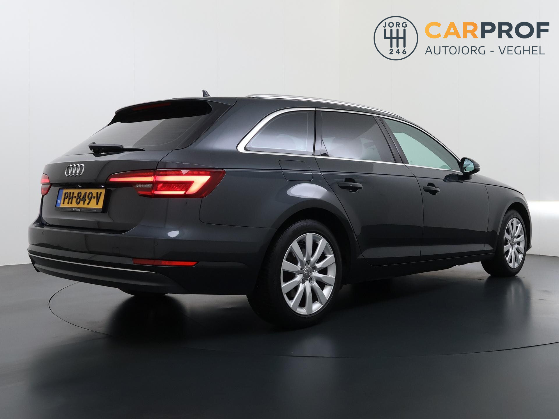 Audi A4 Avant 1.4 TFSI Sport Lease Edition 2