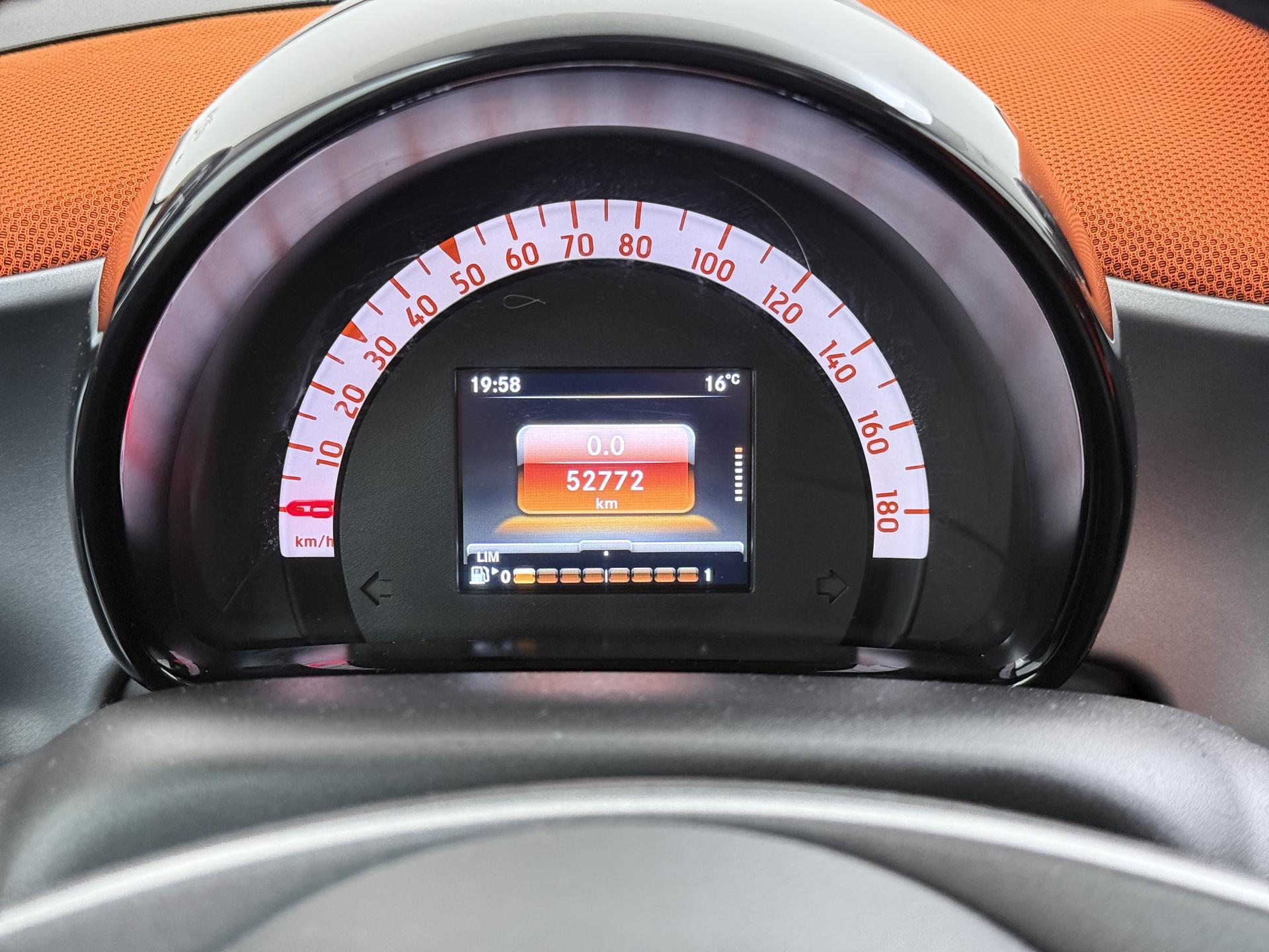 smart fortwo 1.0 Turbo Passion 16