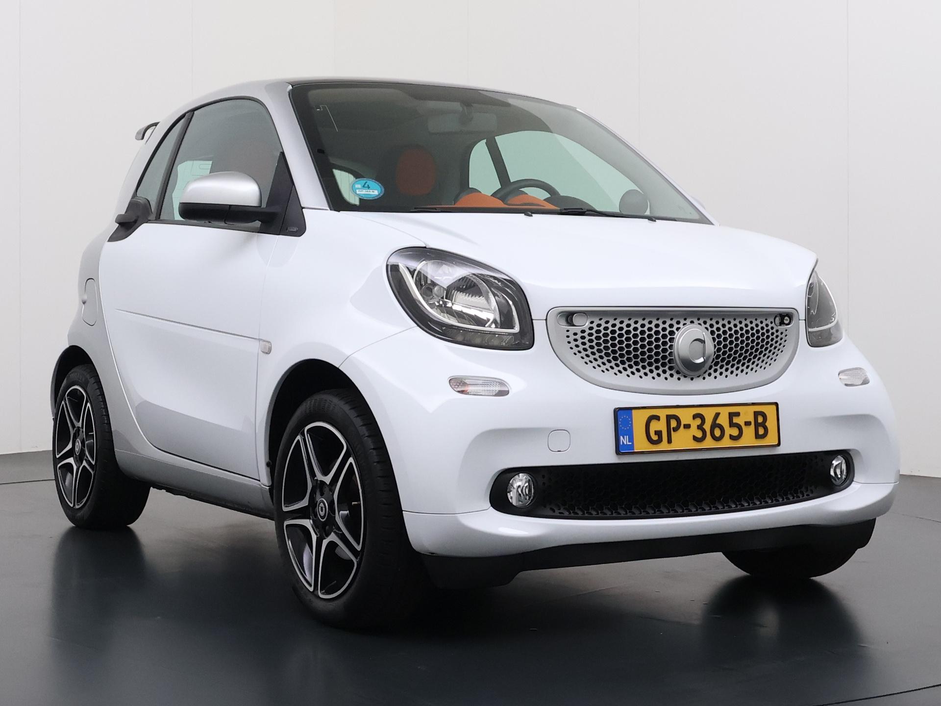 smart fortwo 1.0 Turbo Passion 3