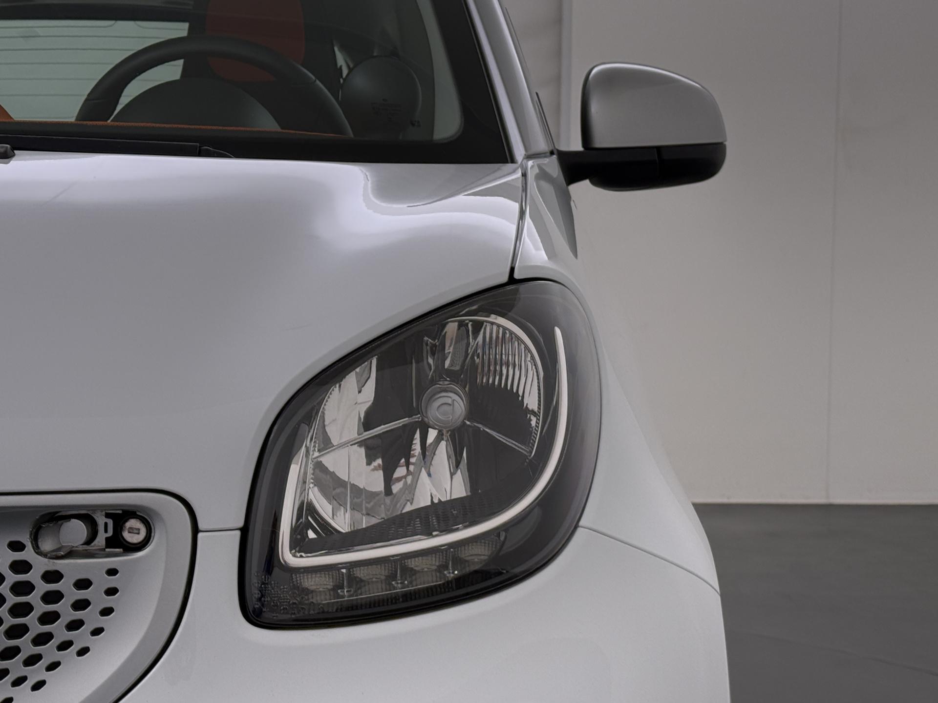 smart fortwo 1.0 Turbo Passion 8