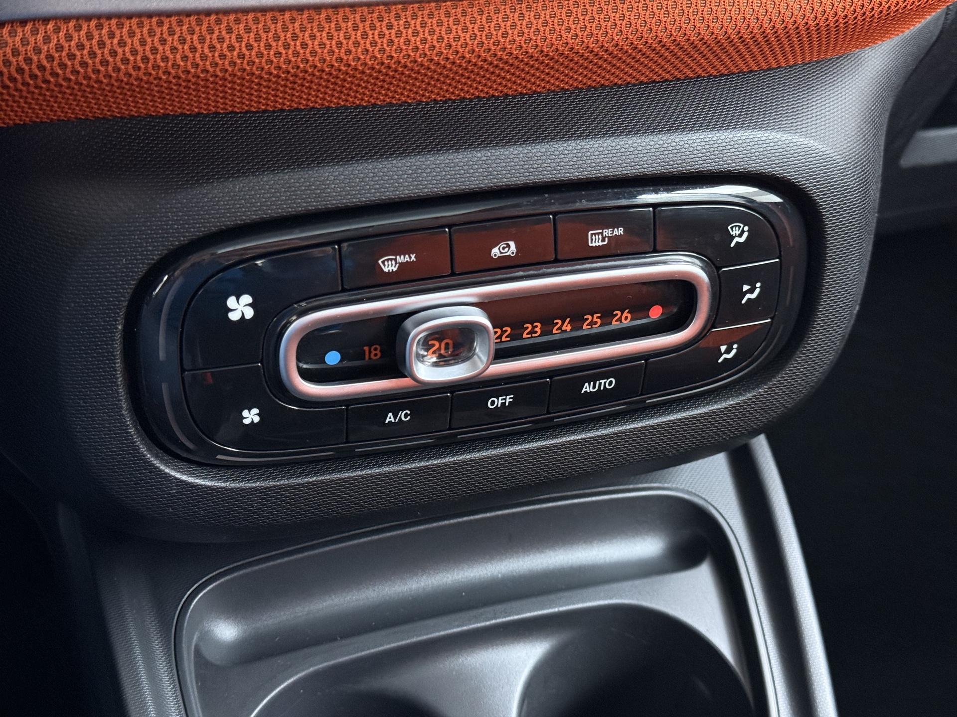 smart fortwo 1.0 Passion 23