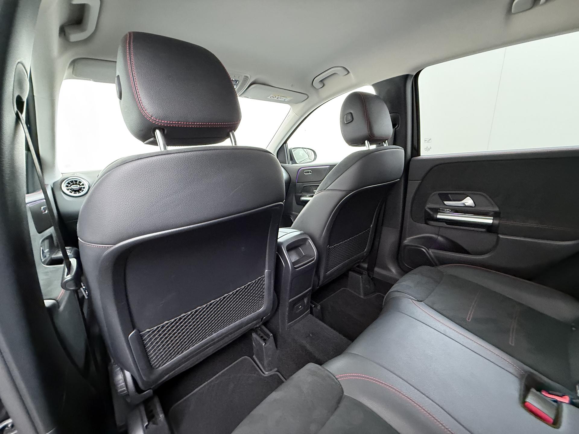 Mercedes-Benz B-klasse 250 e AMG Line 14