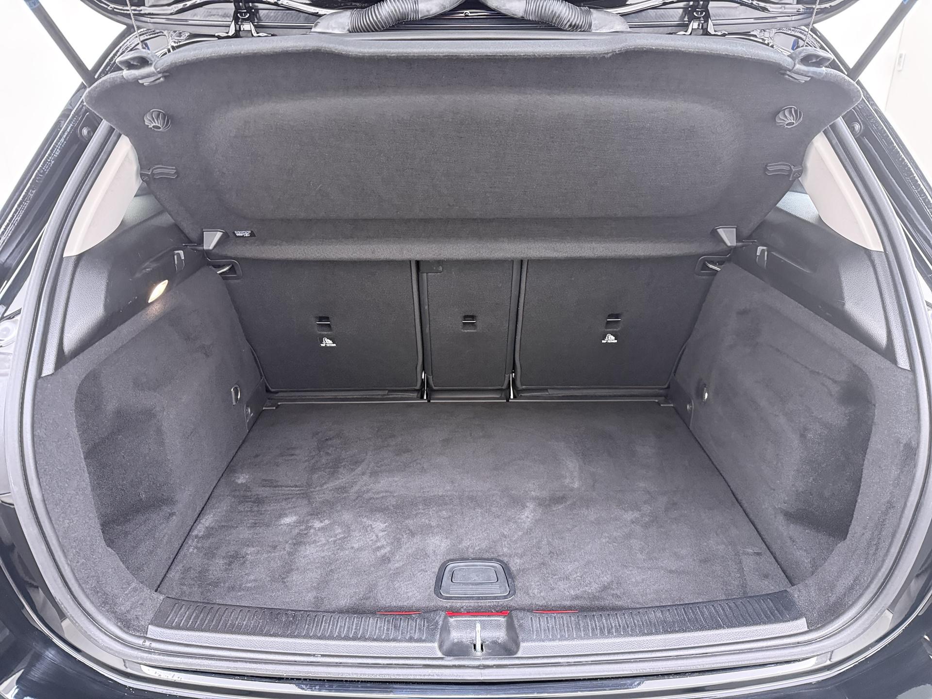 Mercedes-Benz B-klasse 250 e AMG Line 5