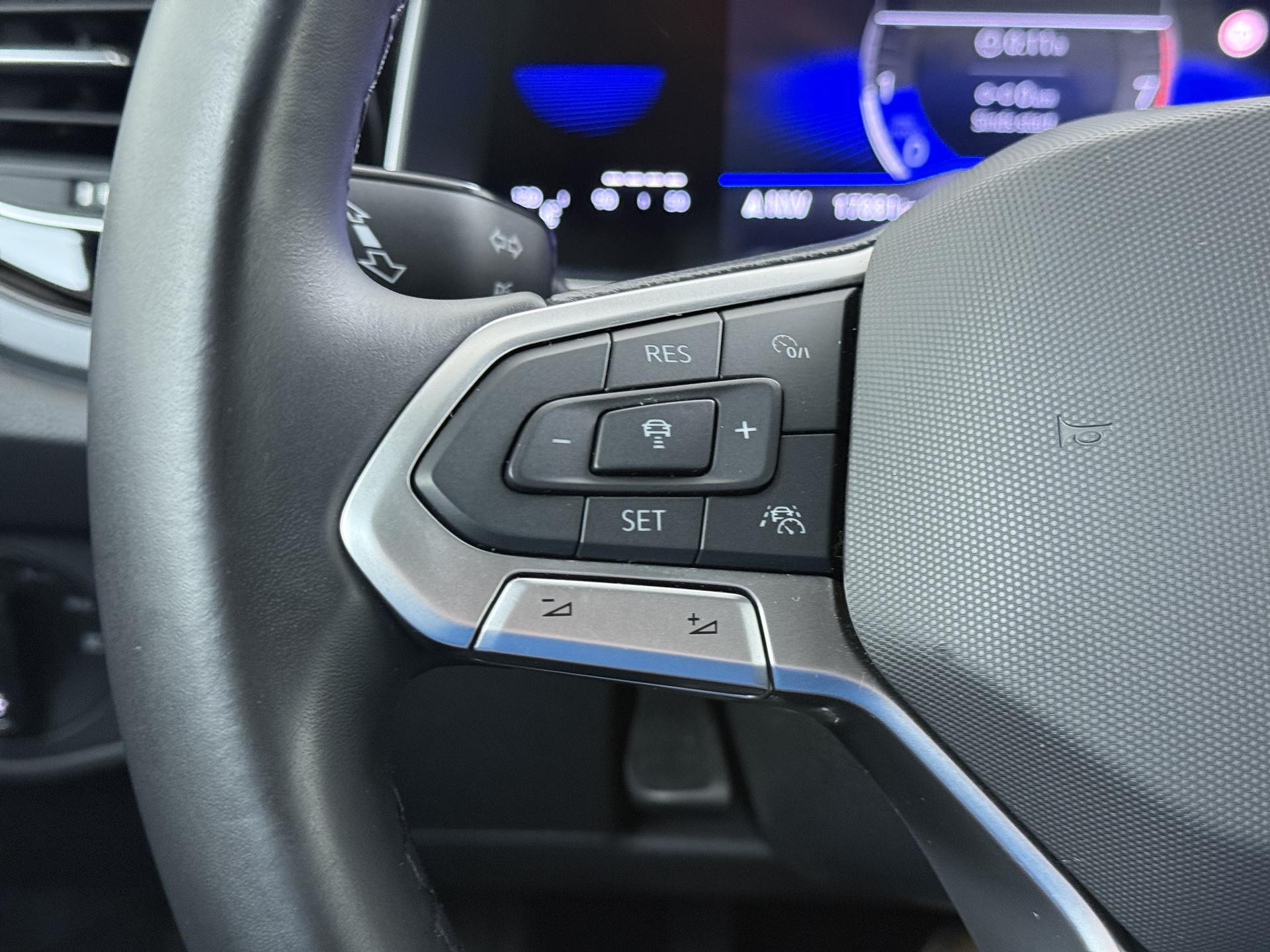 Volkswagen Polo 1.0 TSI R-Line 22