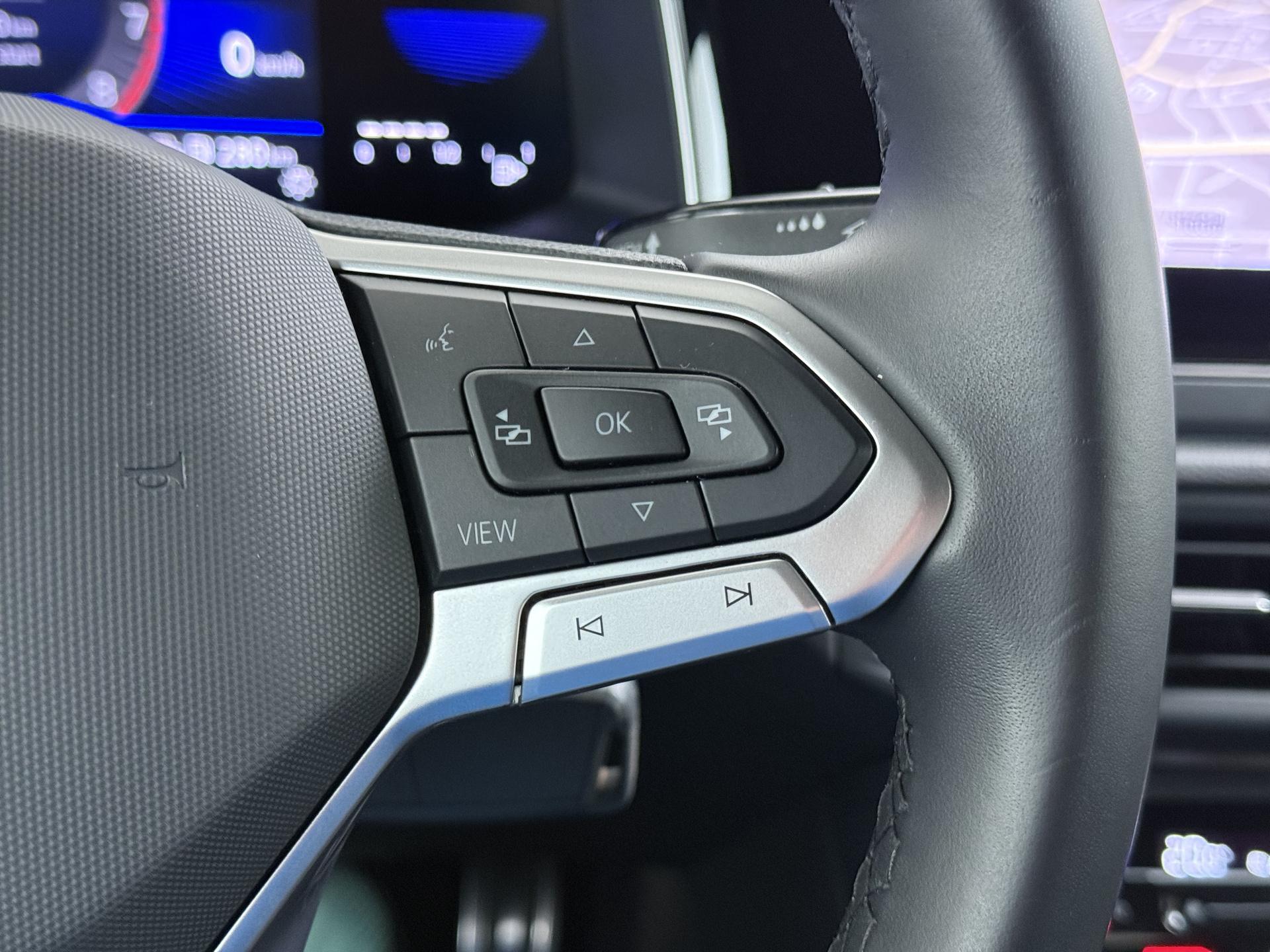 Volkswagen Polo 1.0 TSI R-Line 23