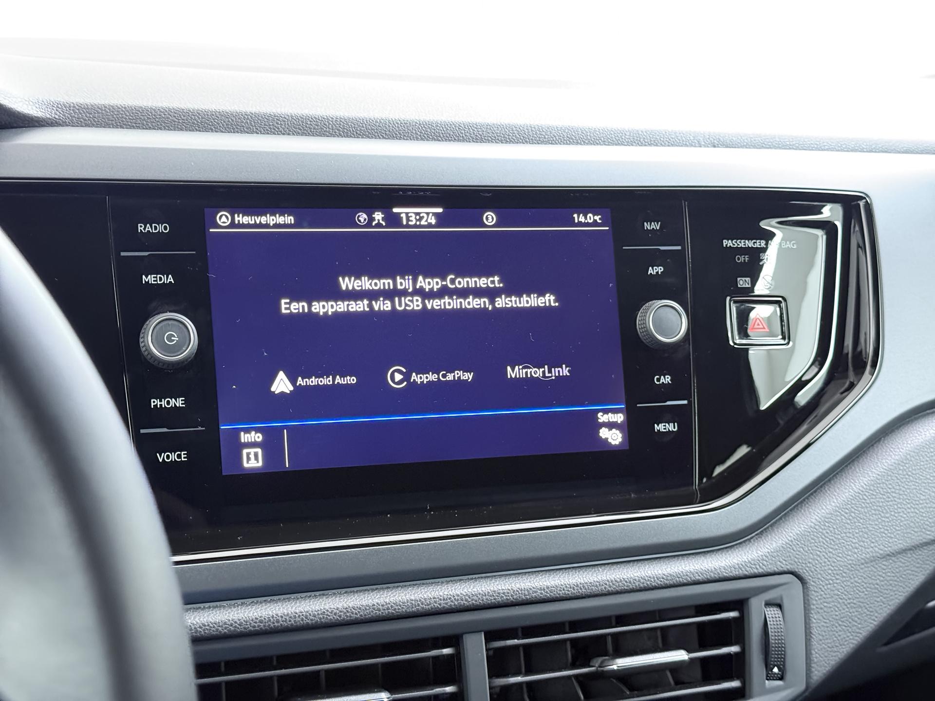 Volkswagen Polo 1.0 TSI R-Line 31