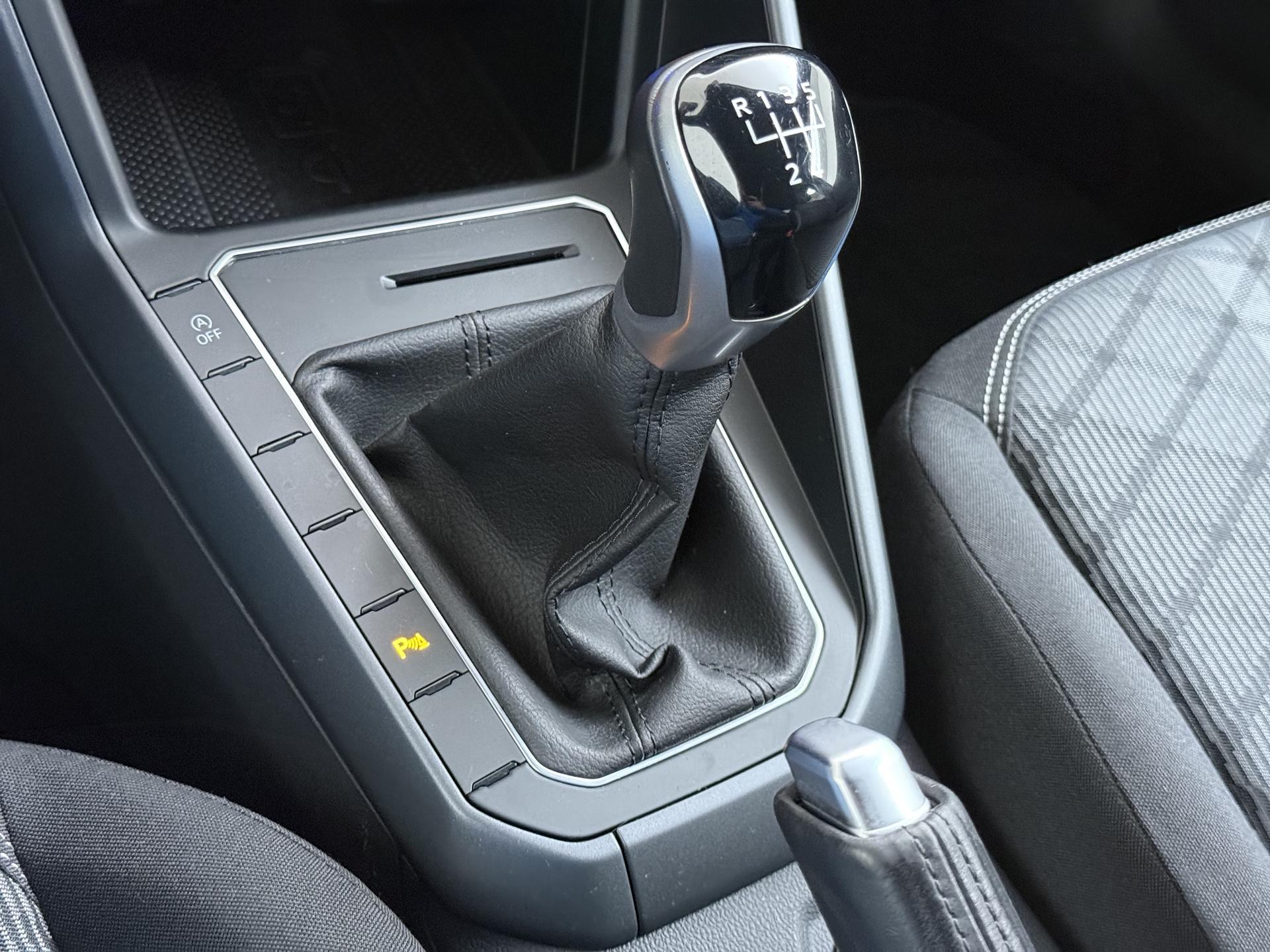 Volkswagen Polo 1.0 TSI R-Line 33