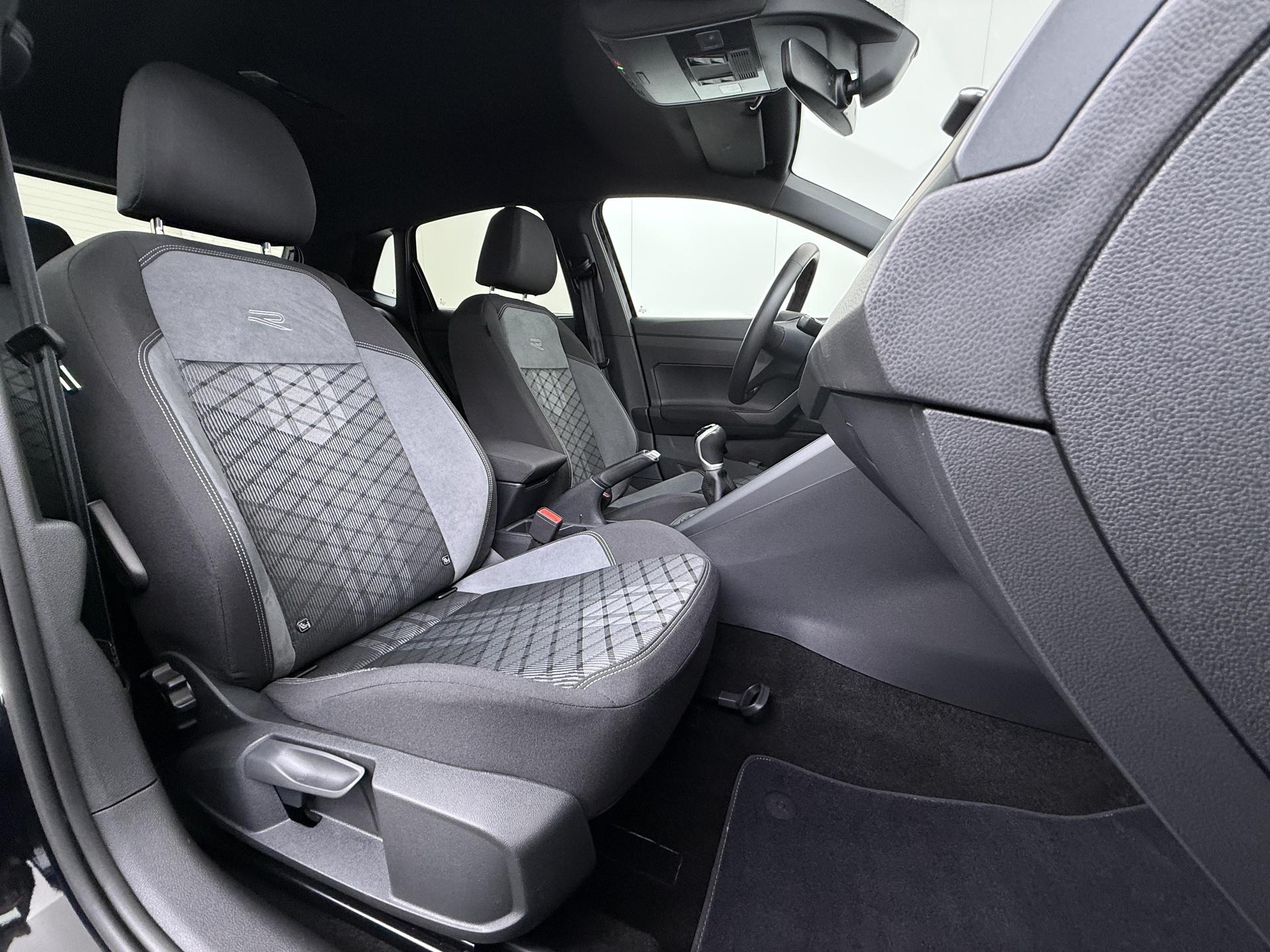 Volkswagen Polo 1.0 TSI R-Line 34