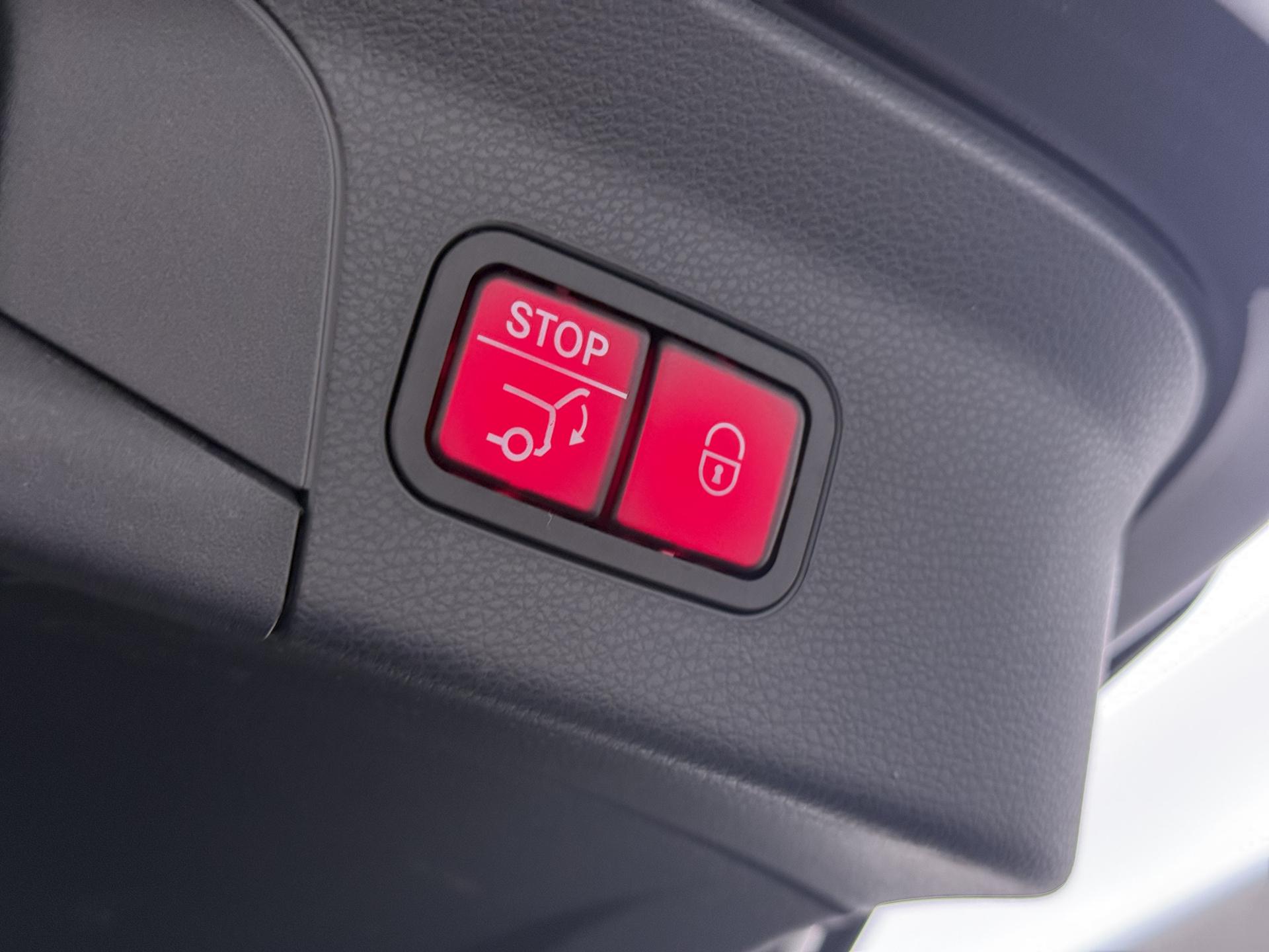 Mercedes-Benz GLC-klasse Coupé 300e 4MATIC Business Solution AMG 16