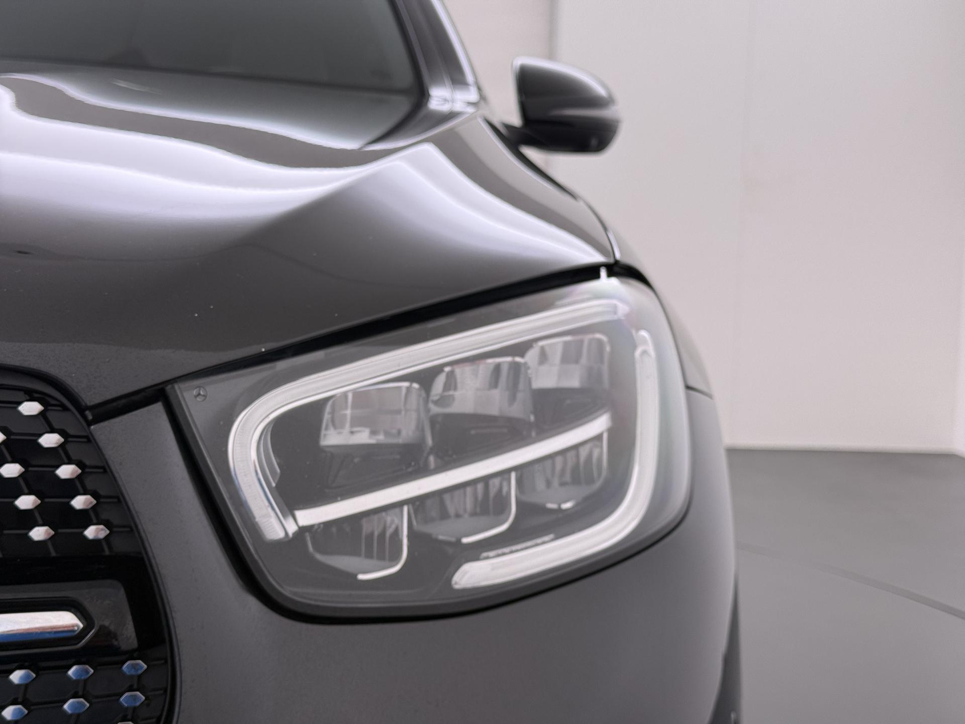 Mercedes-Benz GLC-klasse Coupé 300e 4MATIC Business Solution AMG 18