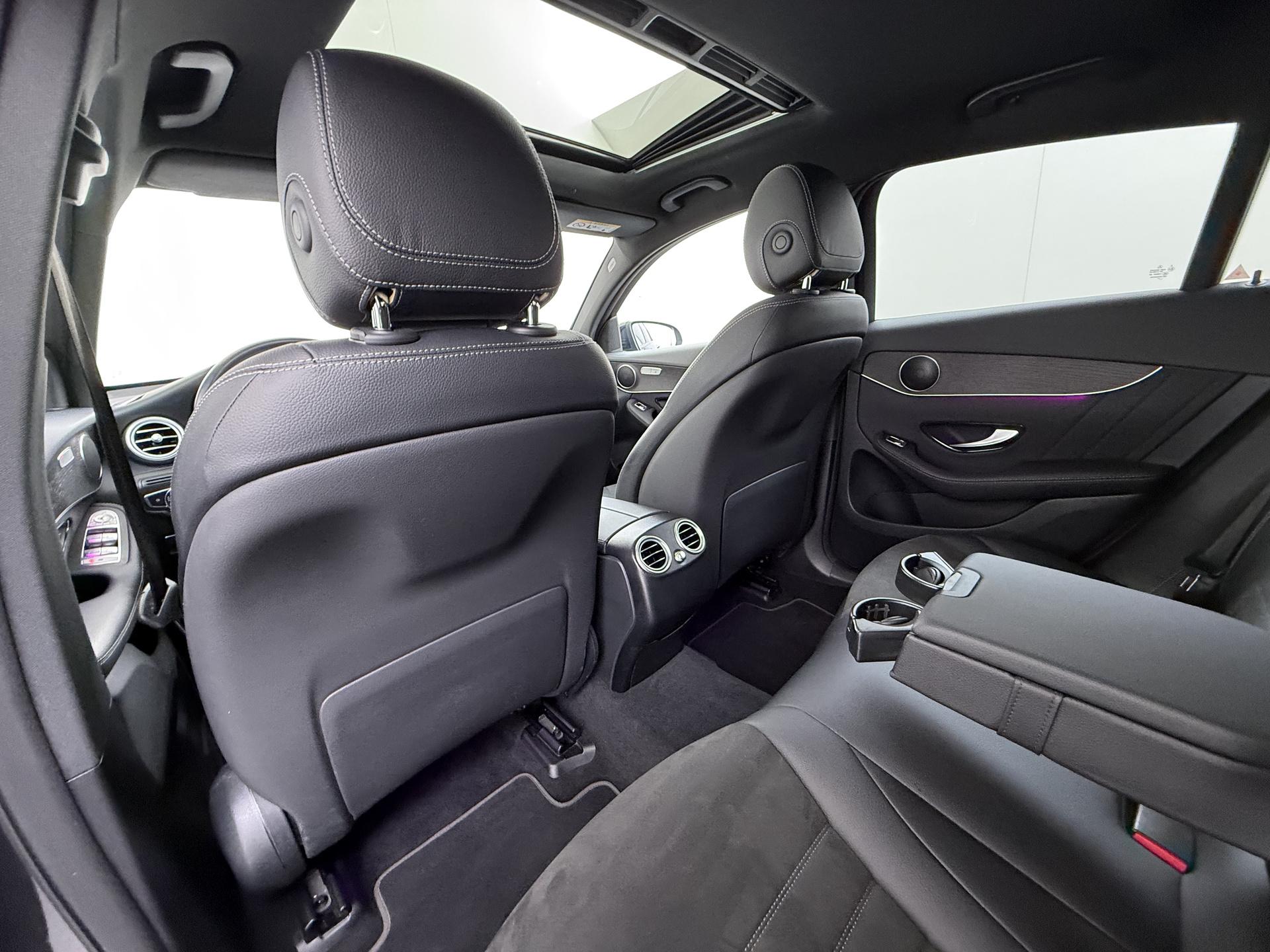 Mercedes-Benz GLC-klasse Coupé 300e 4MATIC Business Solution AMG 25