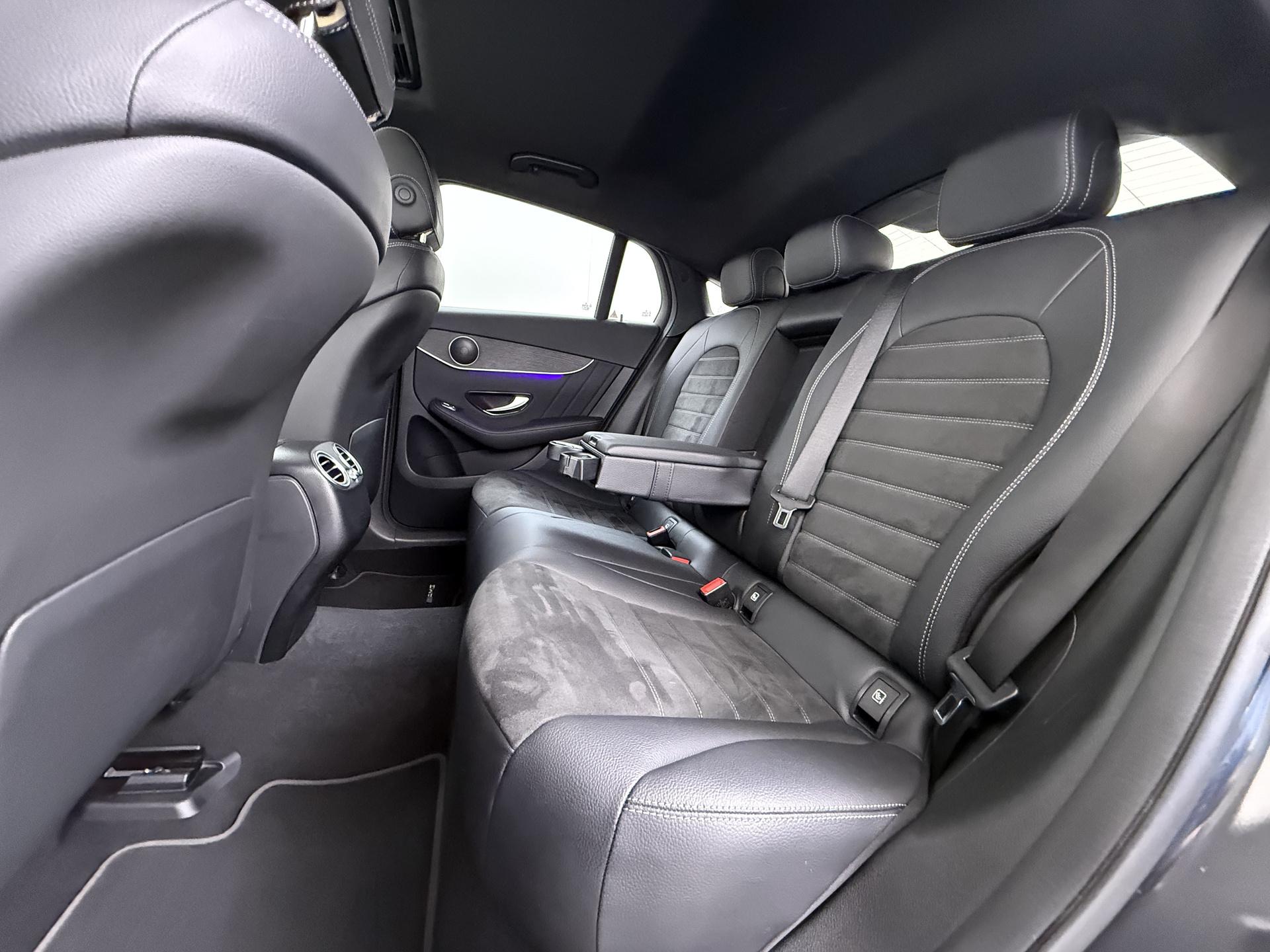 Mercedes-Benz GLC-klasse Coupé 300e 4MATIC Business Solution AMG 26