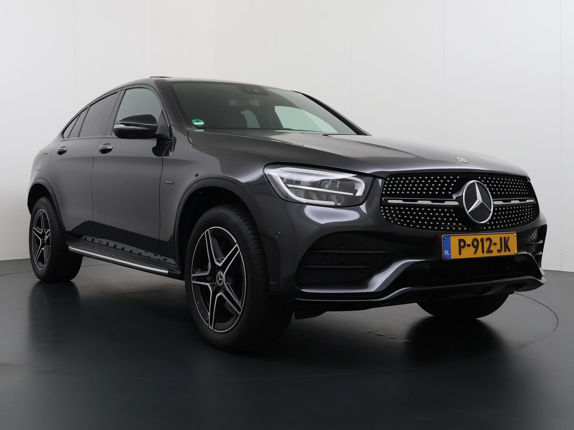 Mercedes-Benz GLC-klasse Coupé 300e 4MATIC Business Solution AMG 3