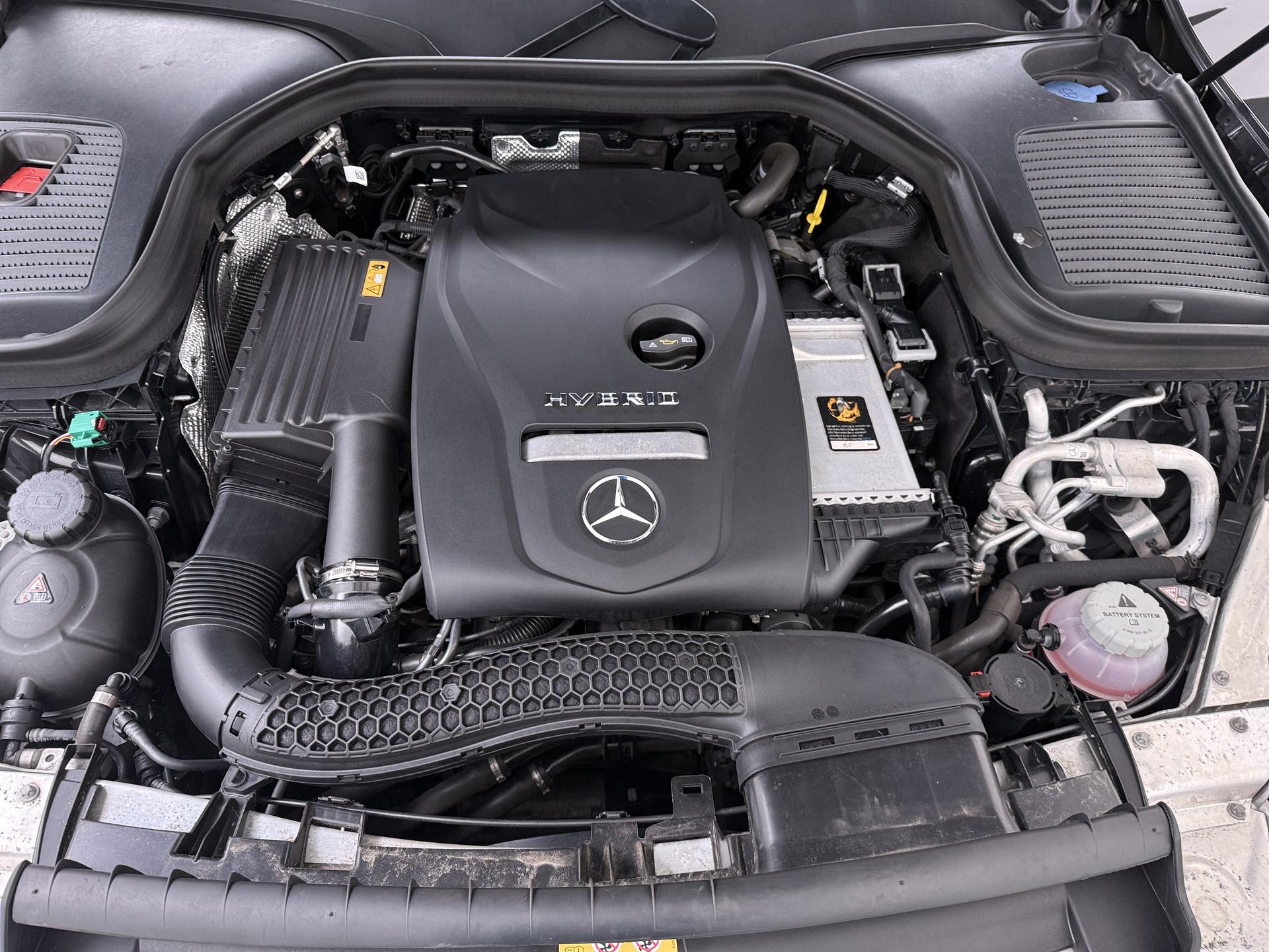 Mercedes-Benz GLC-klasse Coupé 300e 4MATIC Business Solution AMG 40