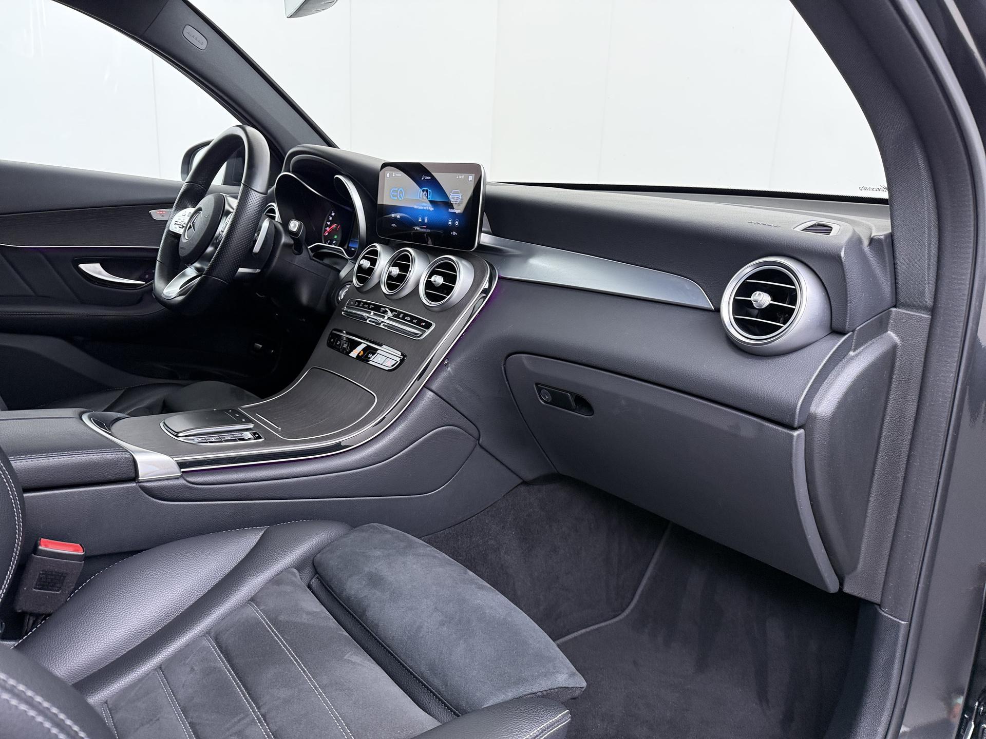 Mercedes-Benz GLC-klasse Coupé 300e 4MATIC Business Solution AMG 42