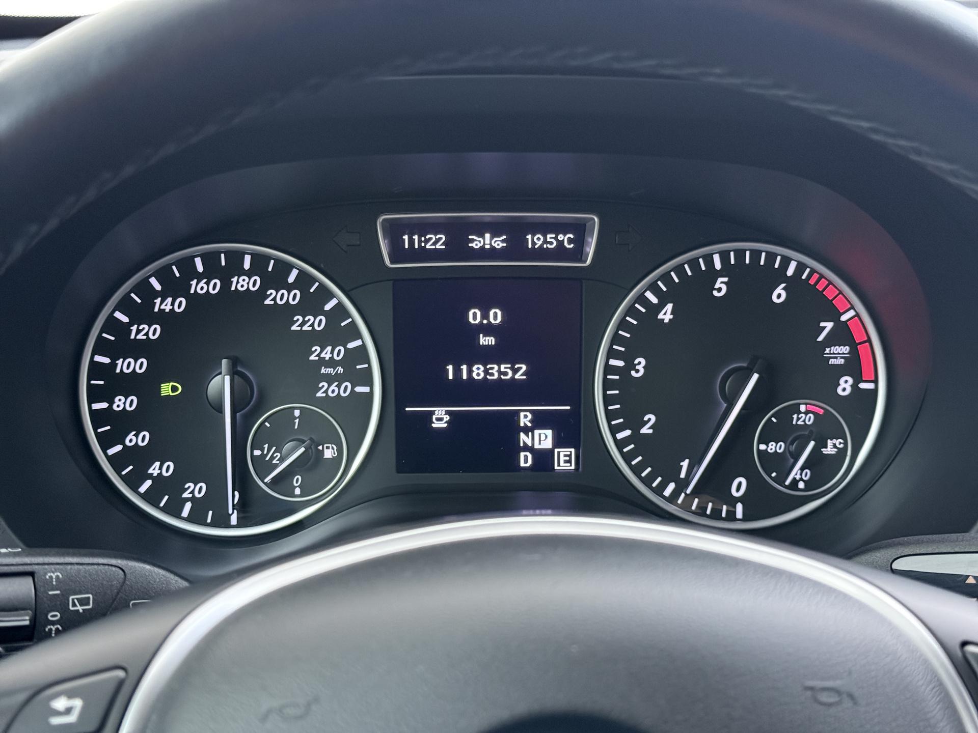 Mercedes-Benz B-klasse 180 10