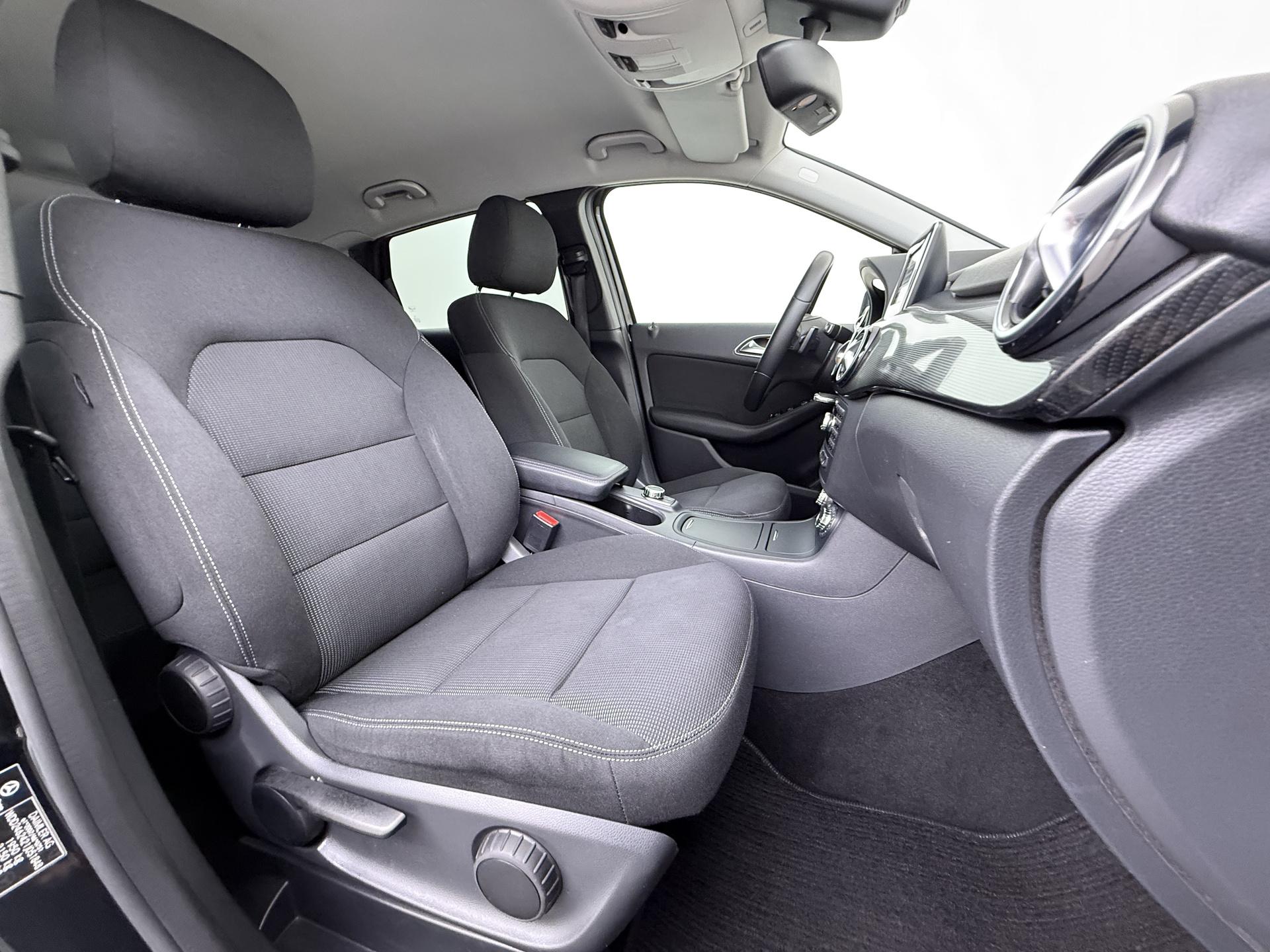 Mercedes-Benz B-klasse 180 12