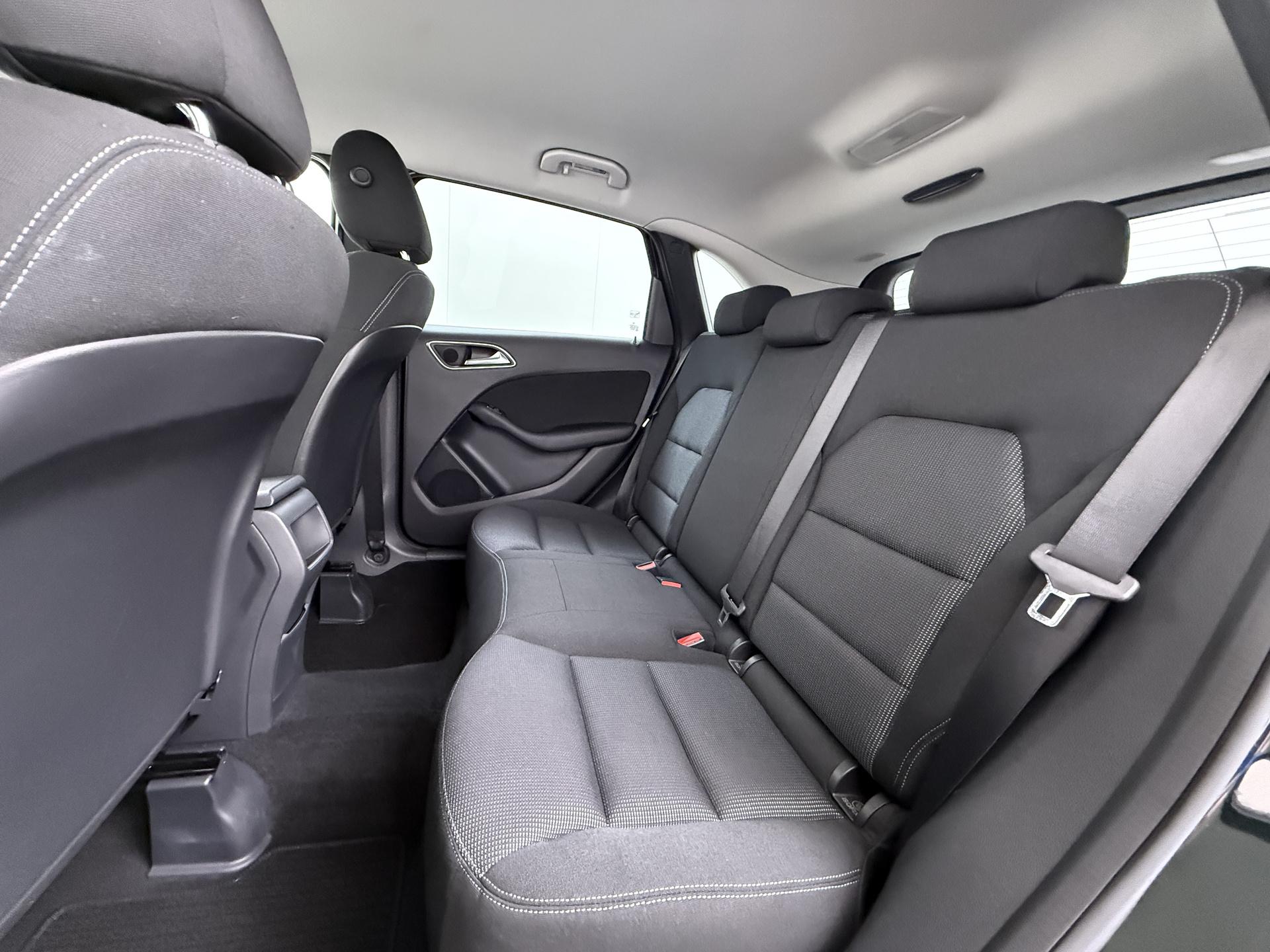 Mercedes-Benz B-klasse 180 18