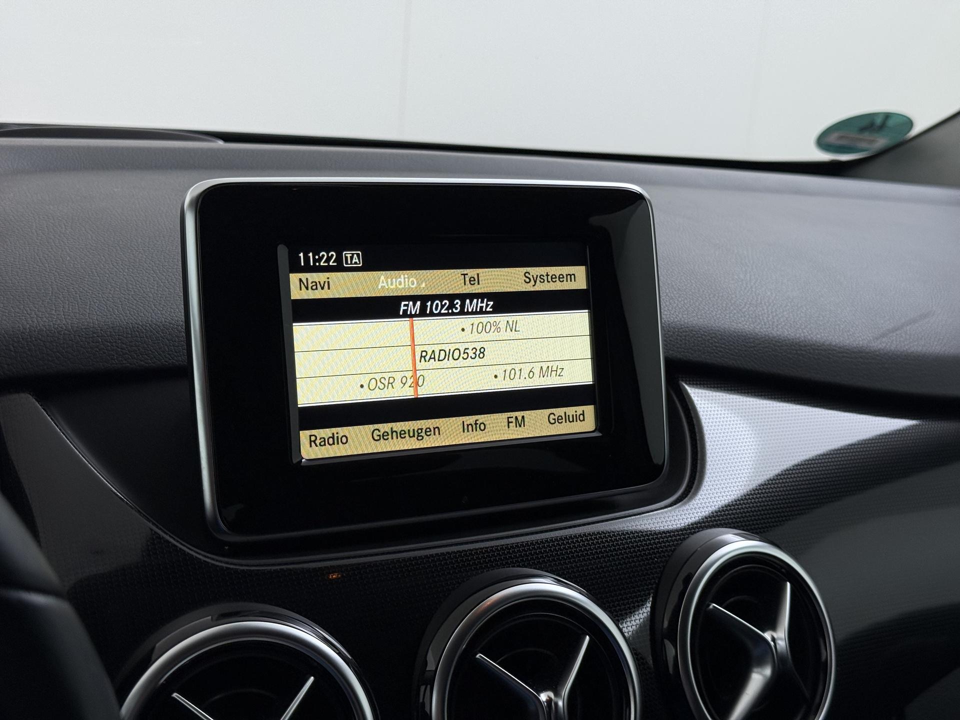 Mercedes-Benz B-klasse 180 25