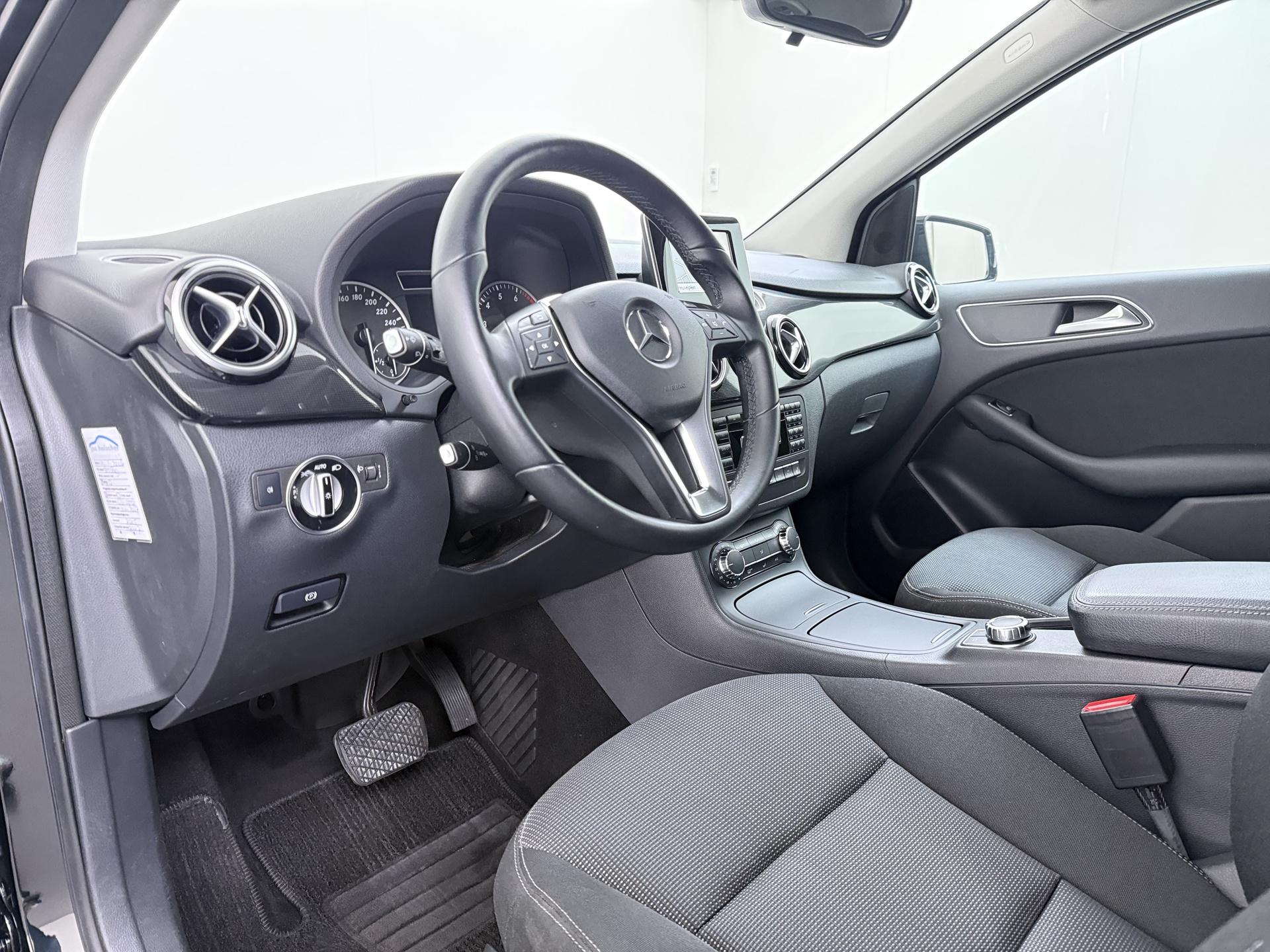 Mercedes-Benz B-klasse 180 5