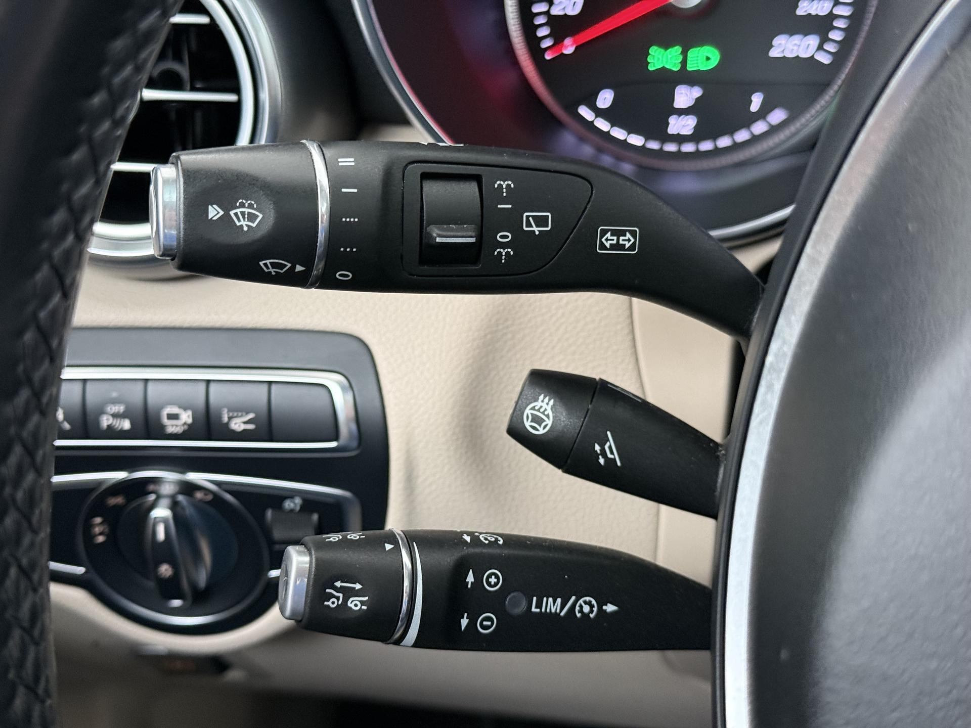 Mercedes-Benz GLC-klasse 250 4MATIC Premium Plus 10