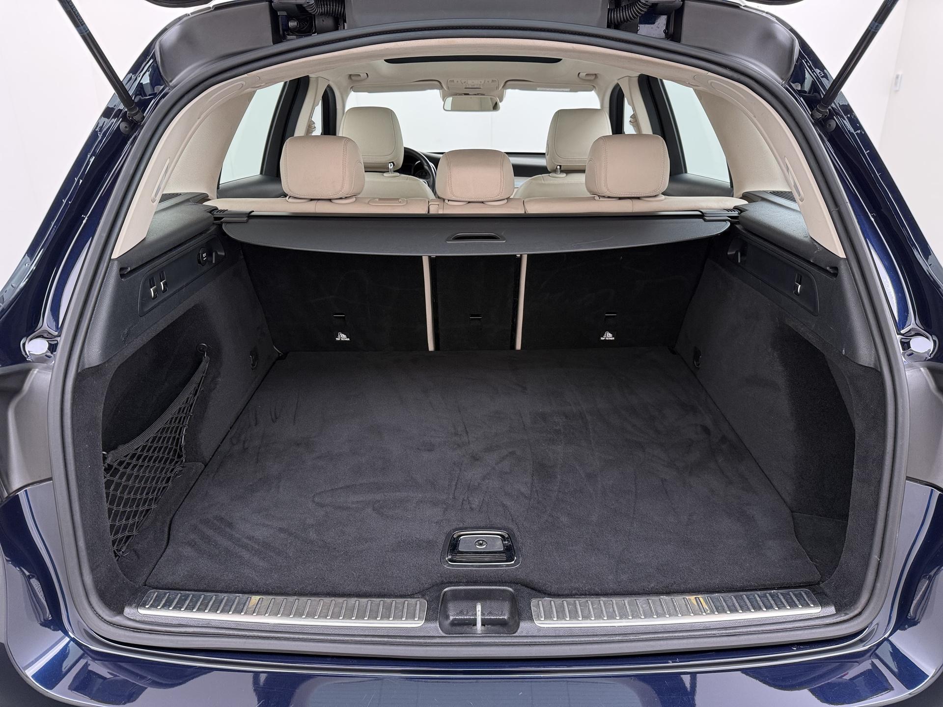 Mercedes-Benz GLC-klasse 250 4MATIC Premium Plus 17