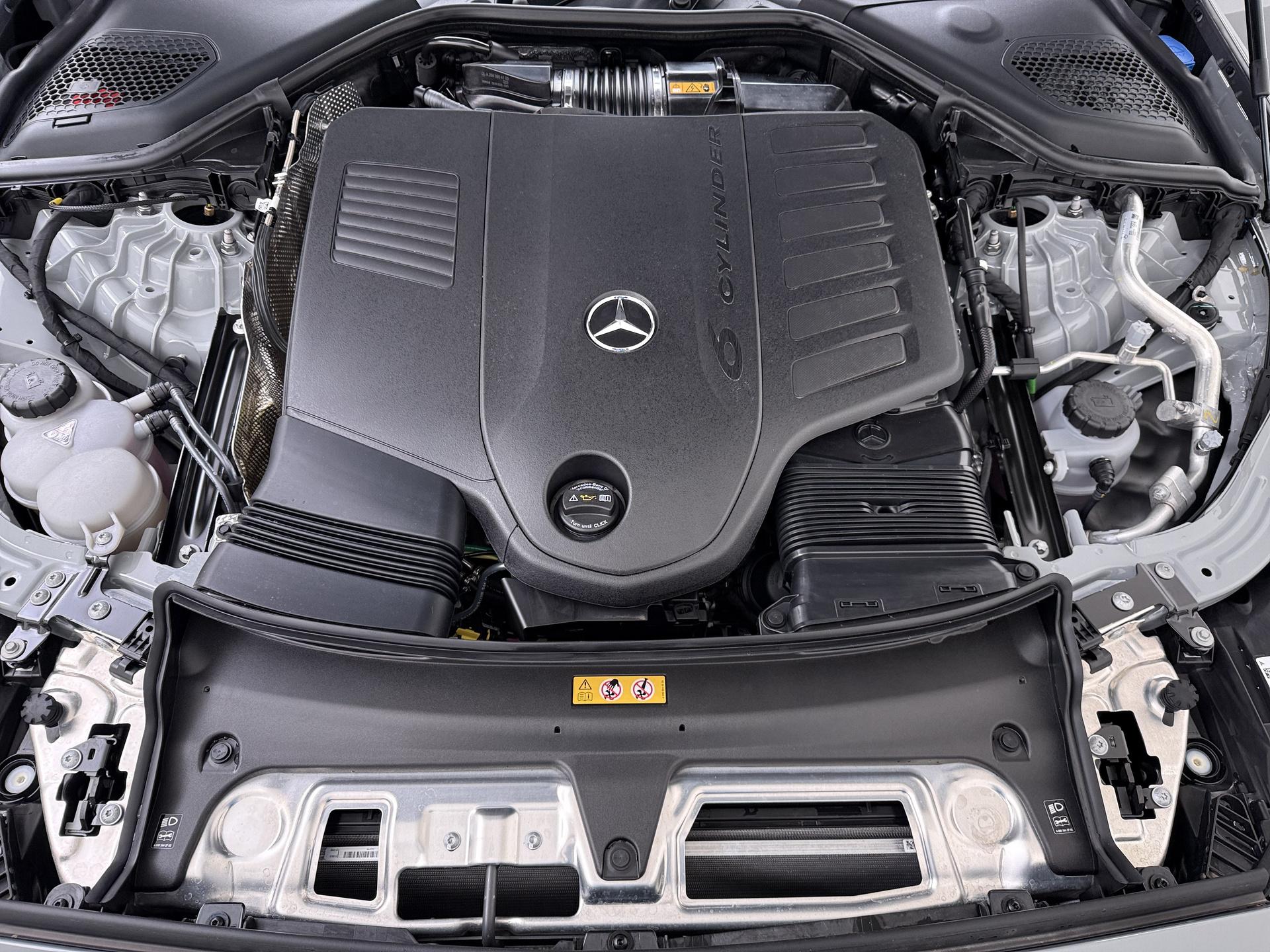 Mercedes-Benz E-klasse All-Terrain E 450 4MATIC Estate 22