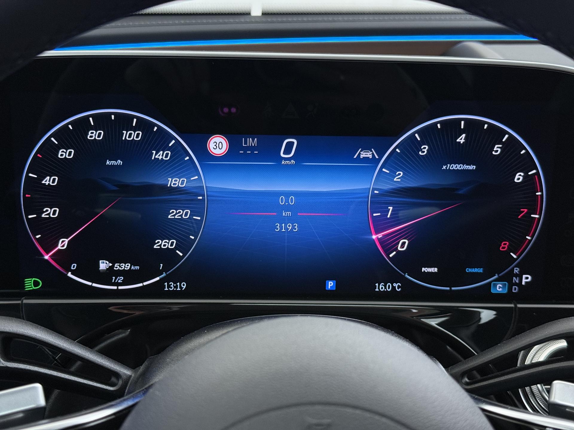 Mercedes-Benz E-klasse All-Terrain E 450 4MATIC Estate 36